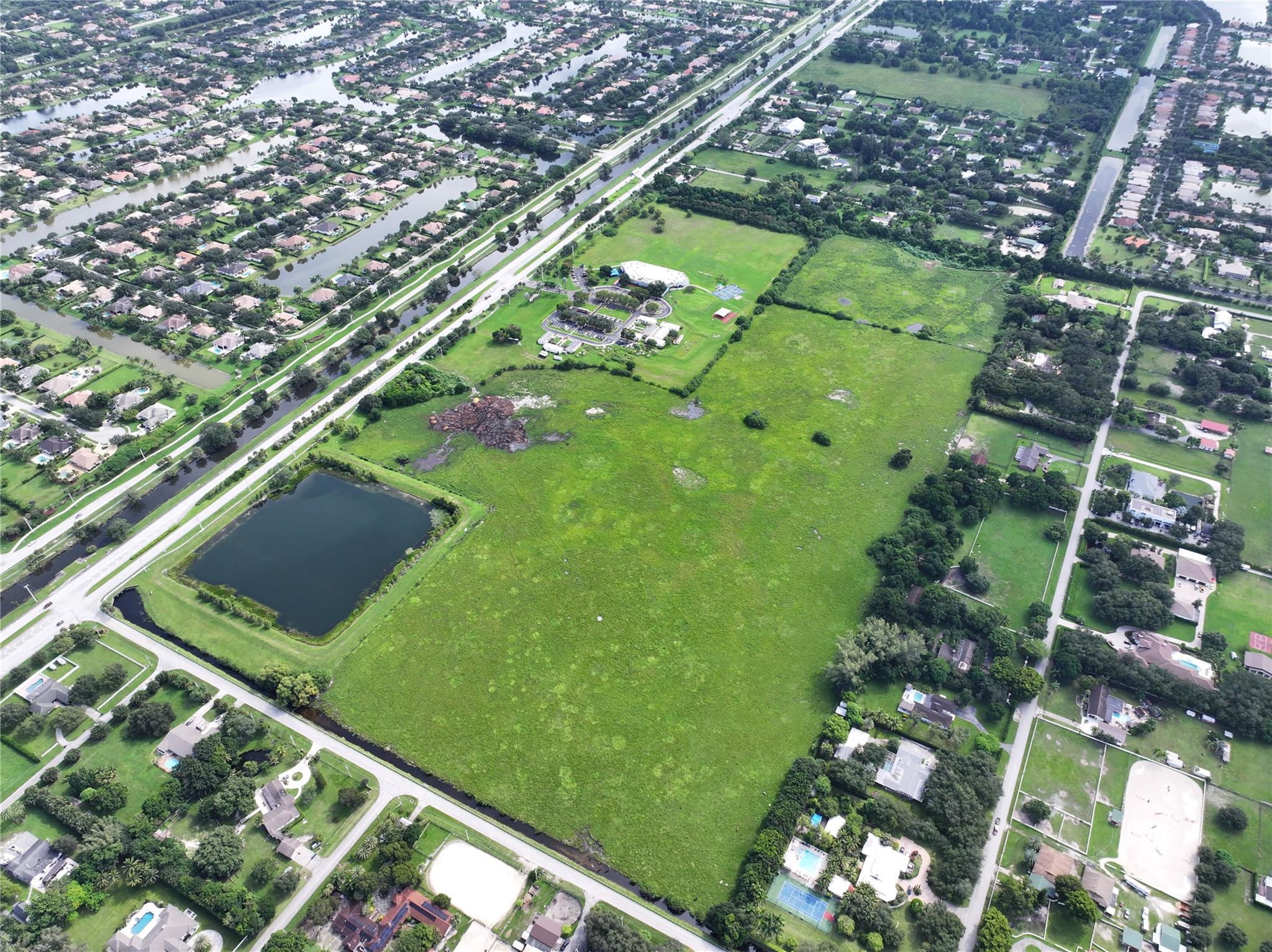 13900 Griffin Road, Southwest Ranches, FL 33330