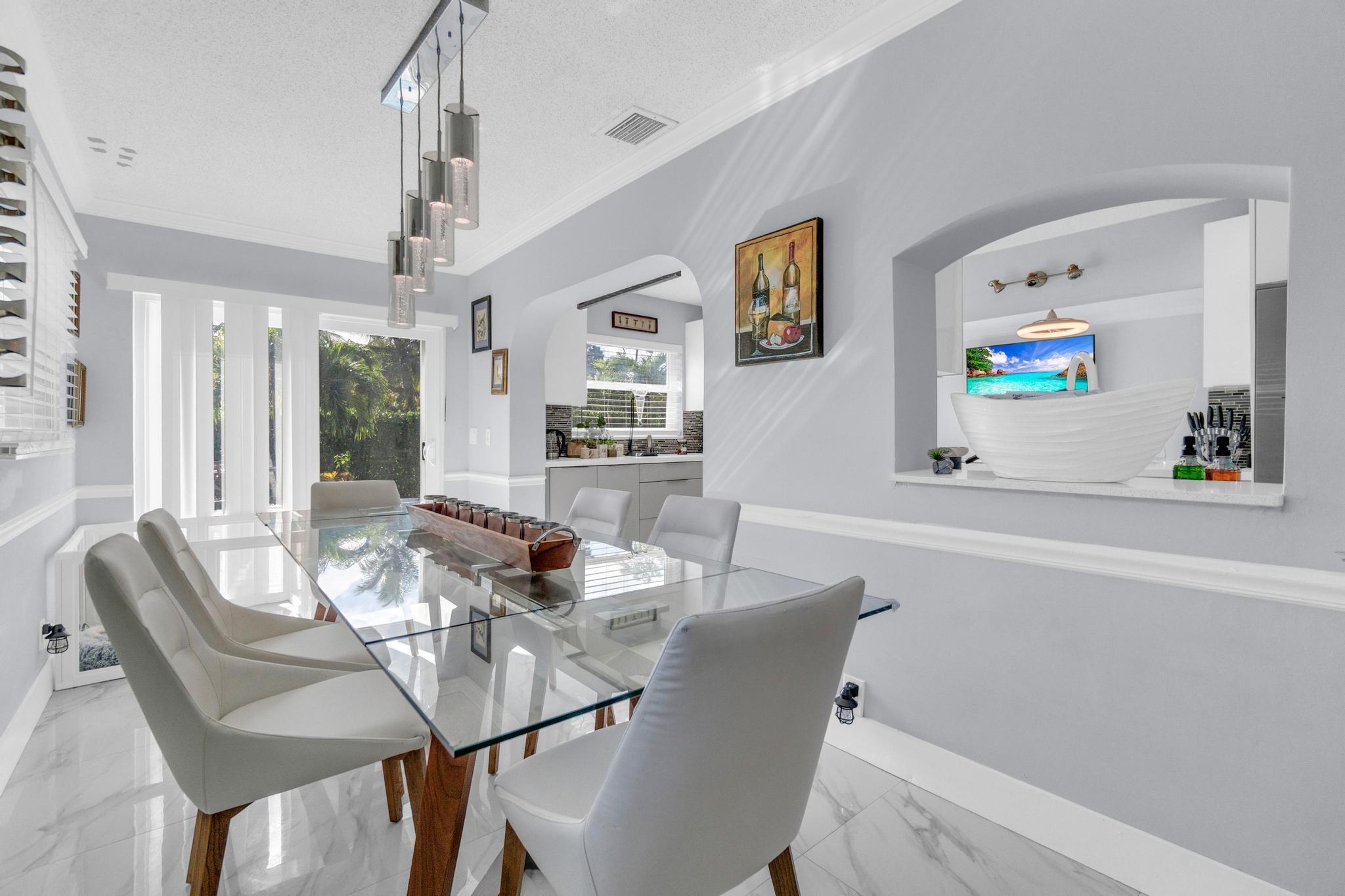 7506 NW 41st Street, Coral Springs, FL 33065