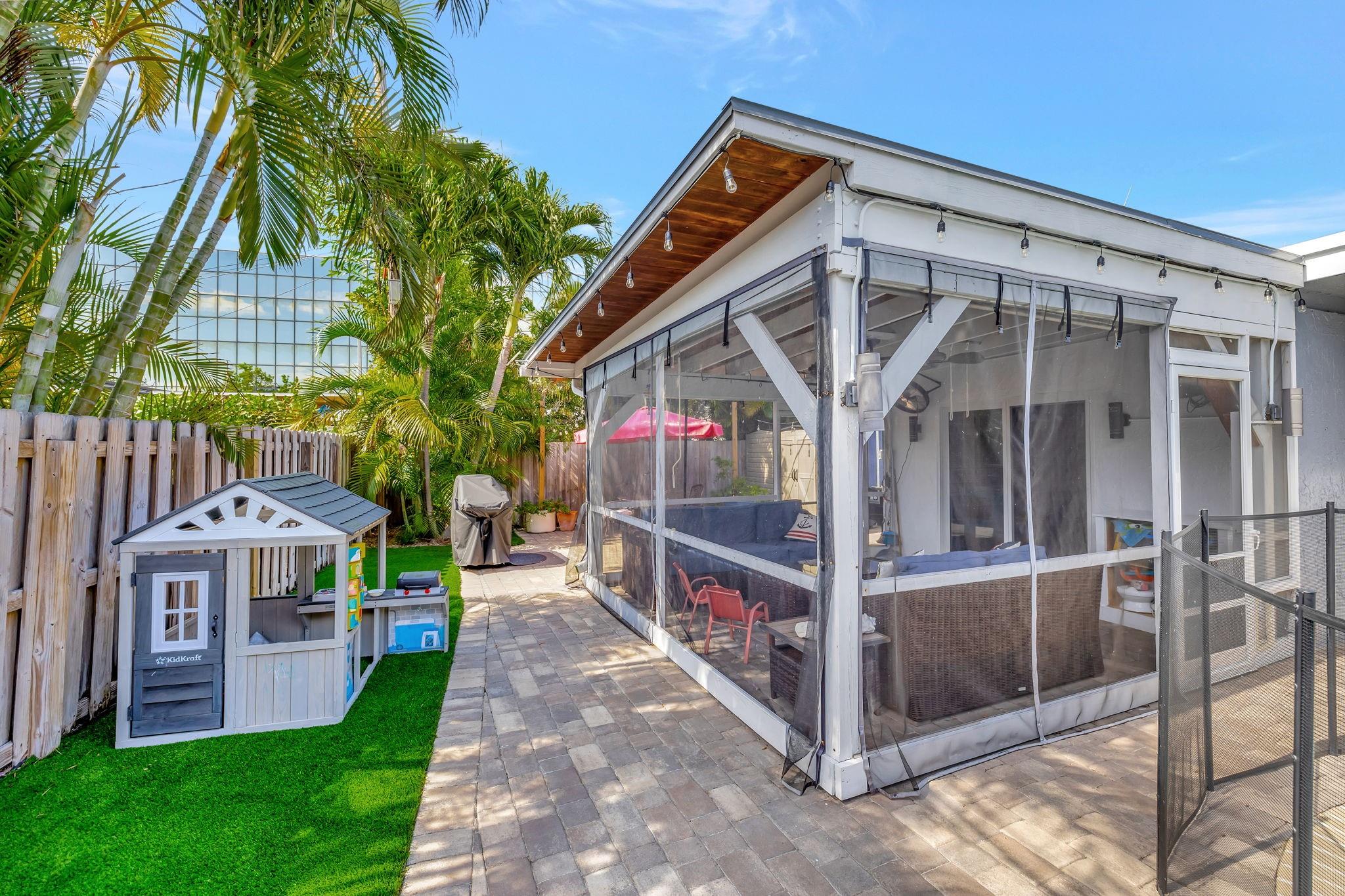 Photo for 1163 NE 3rd Avenue, Boca Raton, FL 33432 - Listing #FX-10500971 1163 NE 3rd Avenue, Boca Raton, FL 33432