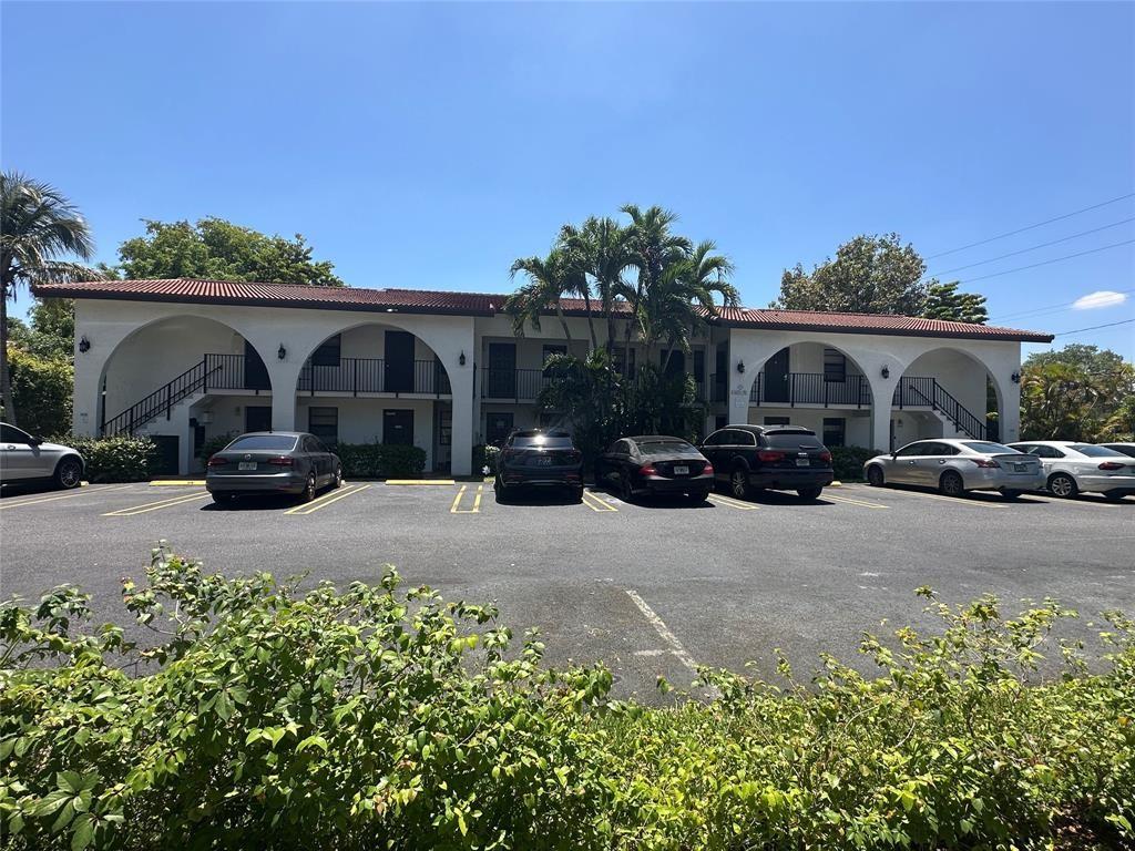 Photo for 11676-1169 NW 45th Street 11676-11690, Coral Springs, FL 33065 - Listing #FX-10550277 11676-1169 NW 45th Street 11676-11690, Coral Springs, FL 33065