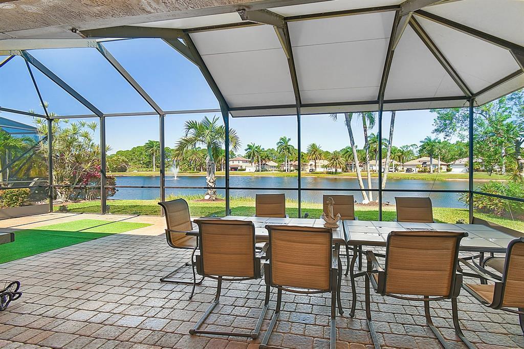 Photo for 6556 SE Broadmoor Lane, Stuart, FL 34997 - Listing #FX-10436197 6556 SE Broadmoor Lane, Stuart, FL 34997