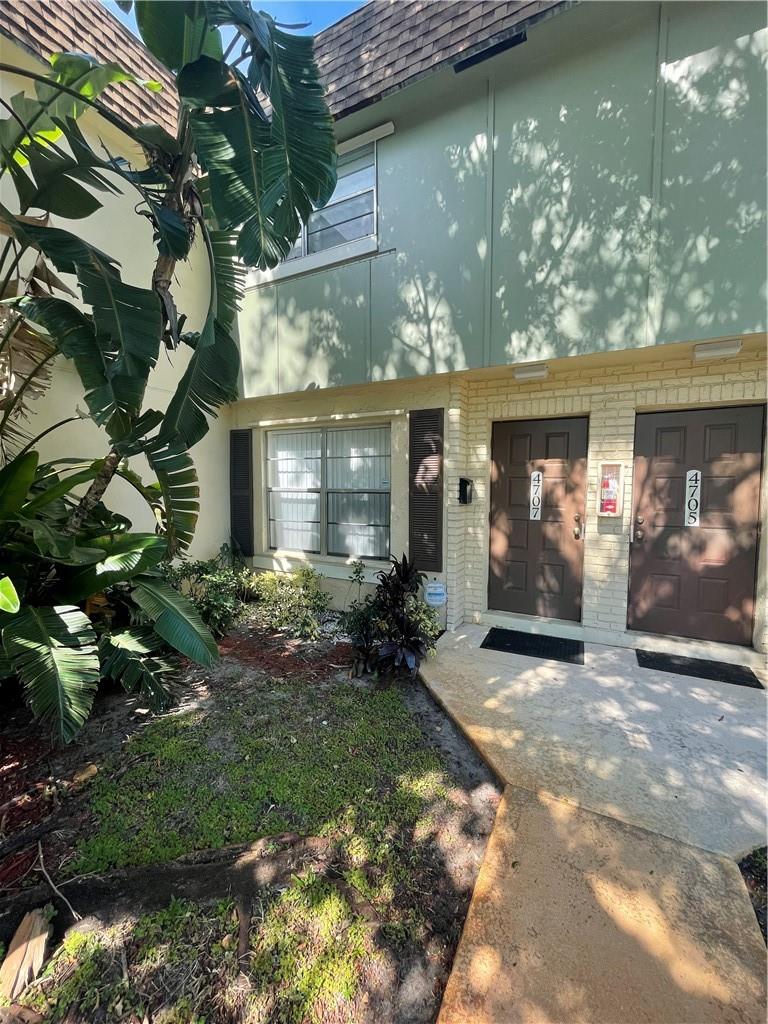 Photo for 4707 NW 9th Drive, 4707, Plantation, FL 33317 - listing #FX-10532773 4707 NW 9th Drive, 4707, Plantation, FL 33317