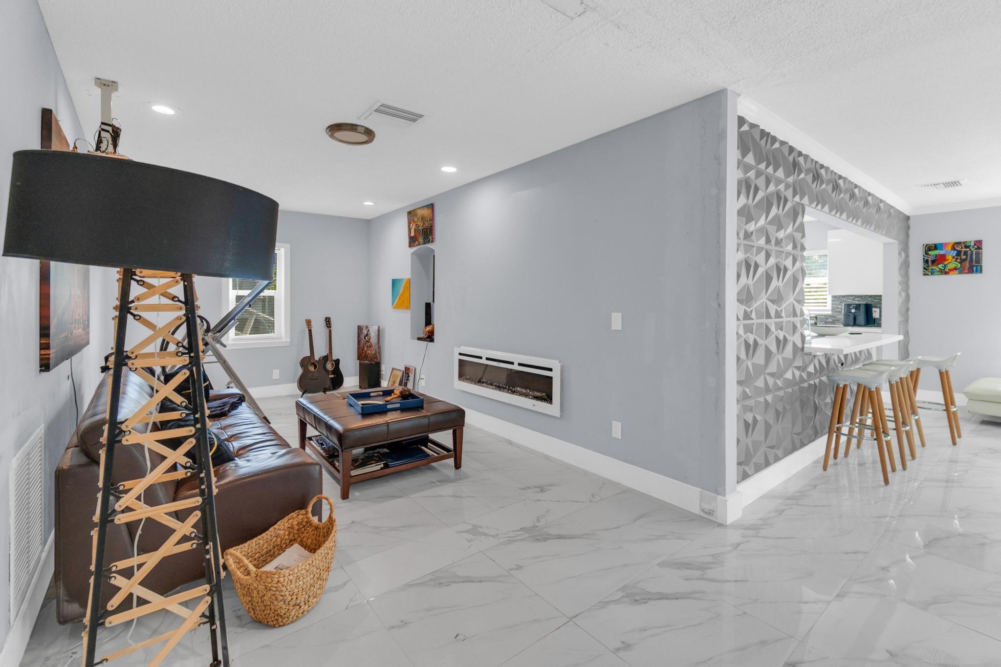 7506 NW 41st Street, Coral Springs, FL 33065