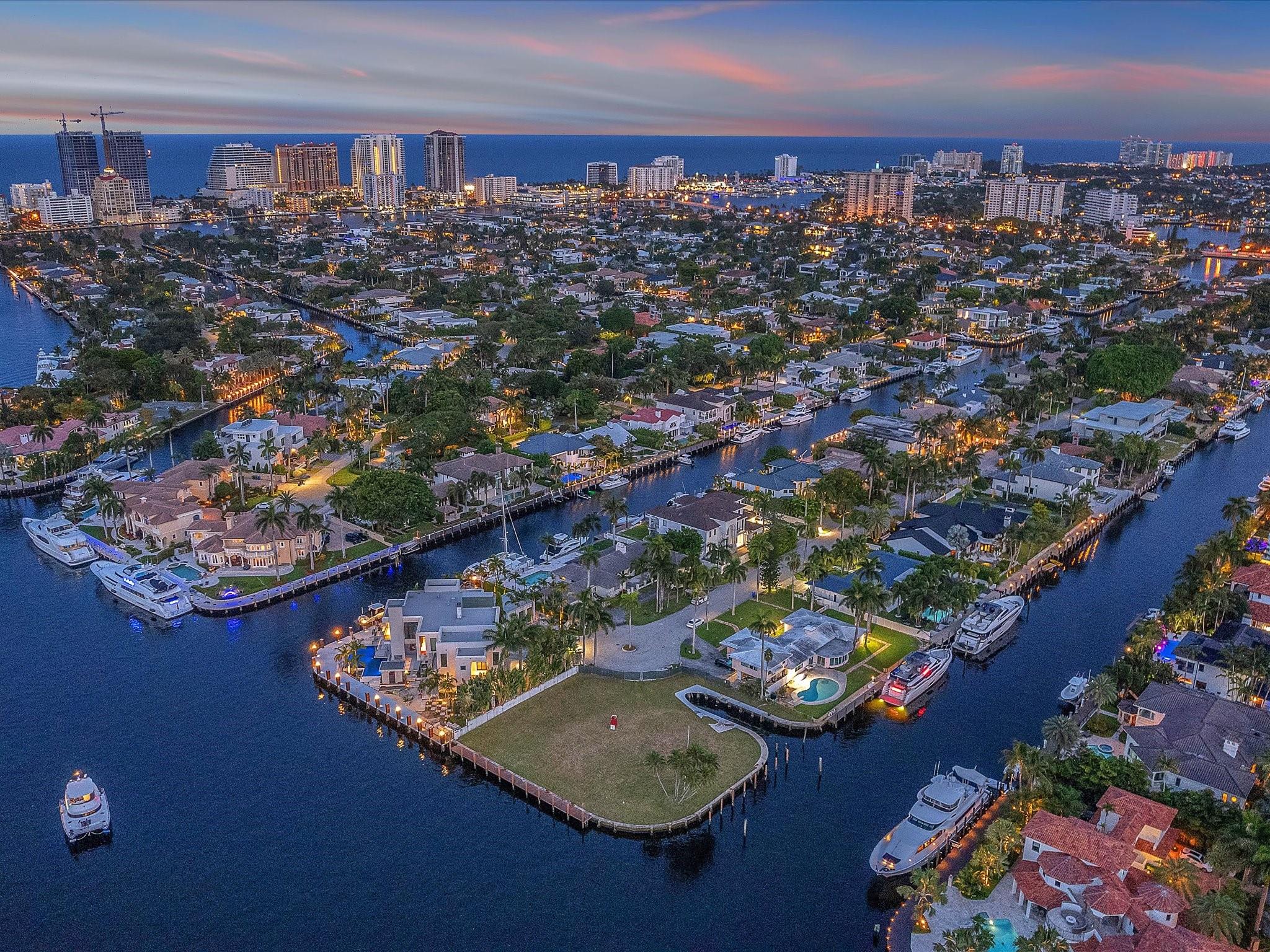 223 Royal Palm Drive, Fort Lauderdale, FL 33301