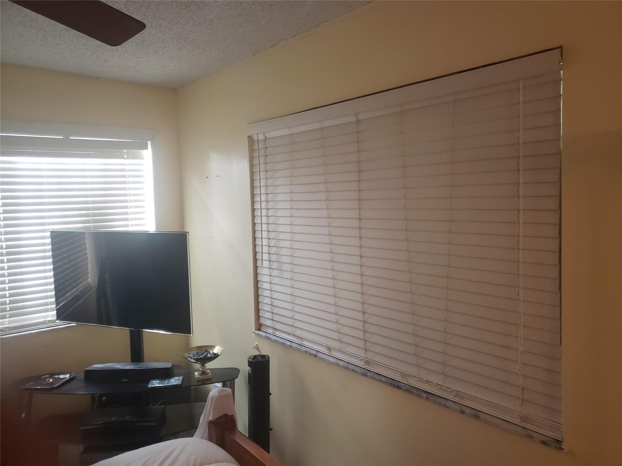 19720 NE 10th Court, Miami, FL 33179