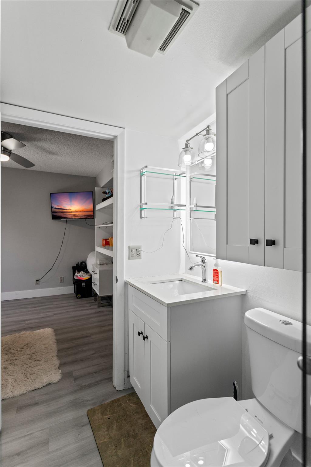 22940 Oxford Place C, Boca Raton, FL 33433