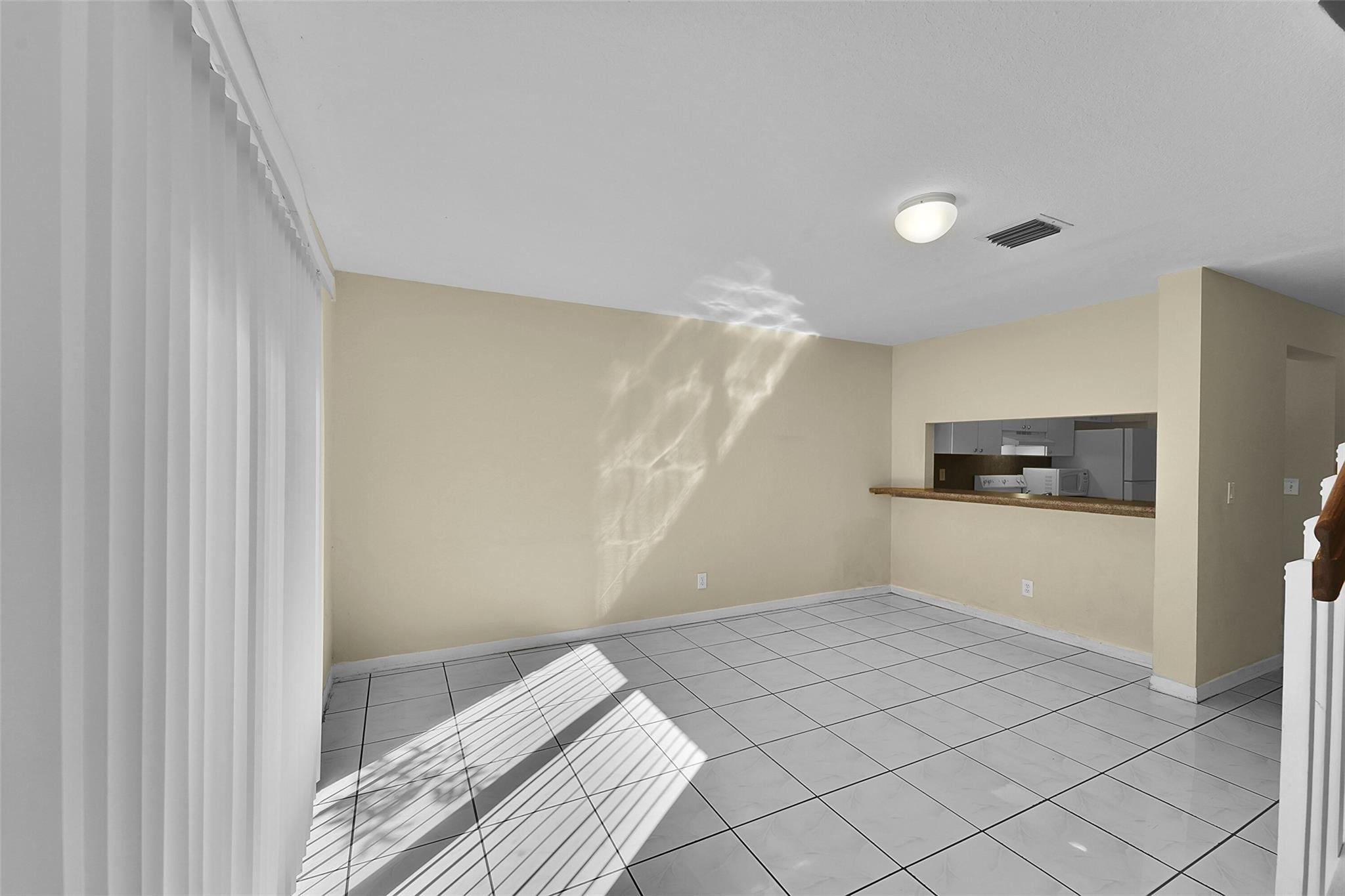 9088 NW 40th Street, Coral Springs, FL 33065