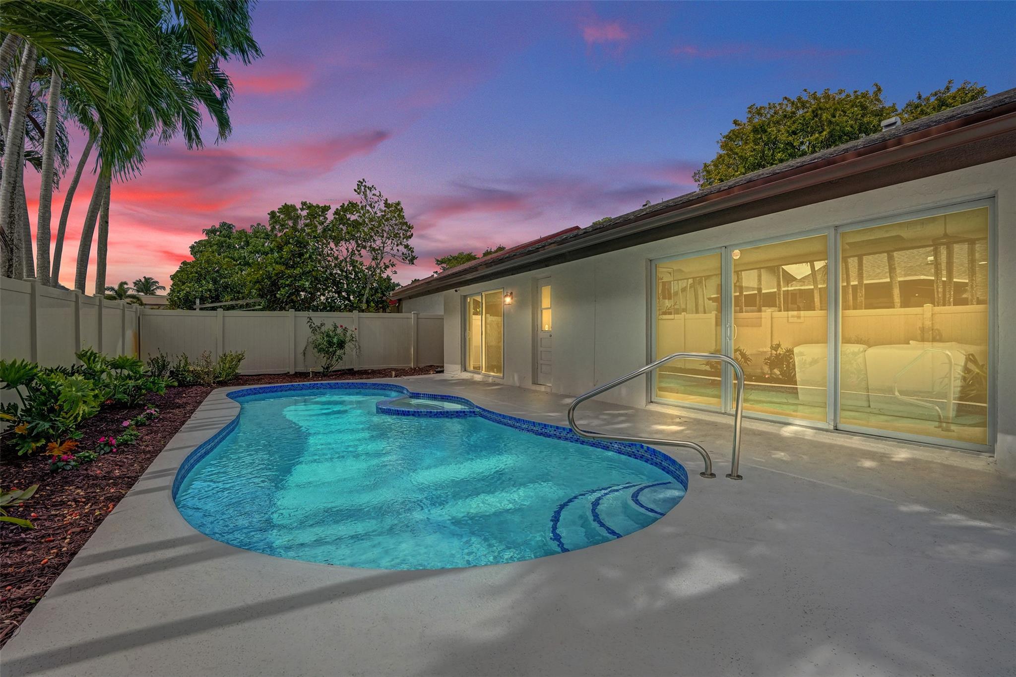 10220 NW 25th Street, Pembroke Pines, FL 33026