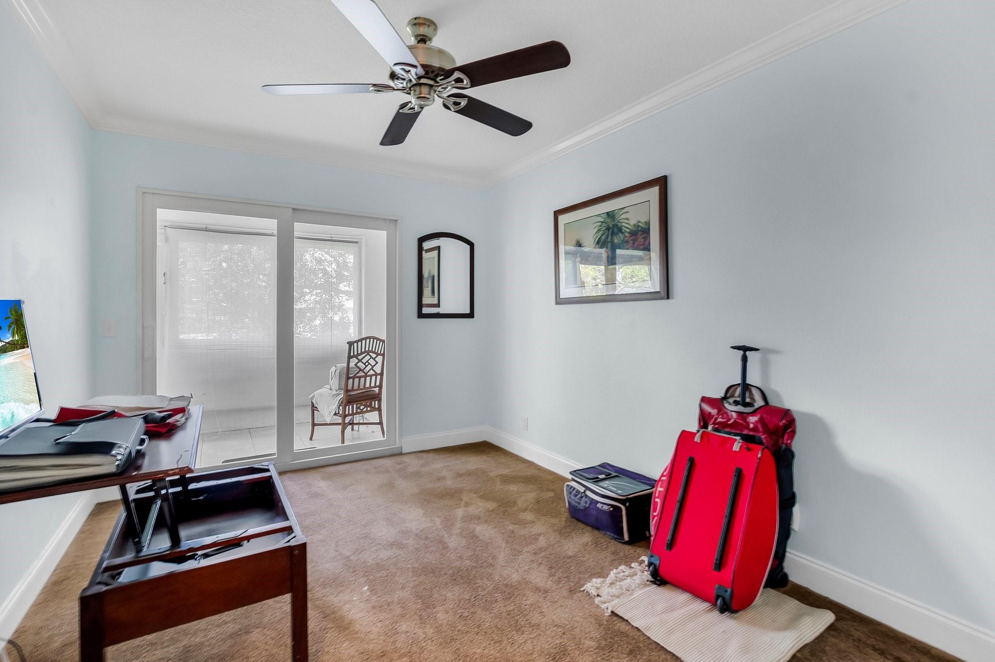 Photo for 327 Farnham P, 327, Deerfield Beach, FL 33442 - Listing #FX-10506185 327 Farnham P, 327, Deerfield Beach, FL 33442
