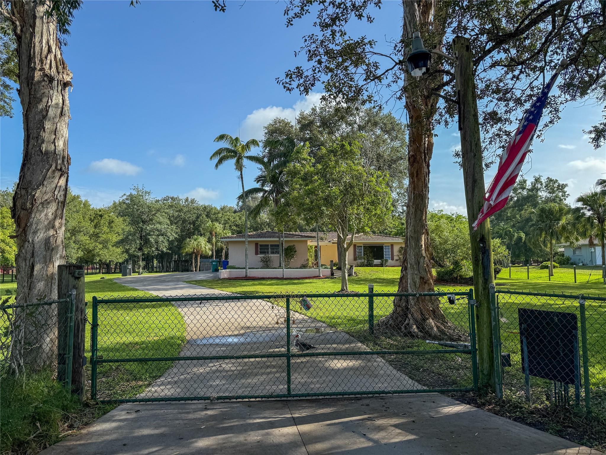Photo for 14431 Mustang Trail, Southwest Ranches, FL 33330 - Listing #FX-10512709 14431 Mustang Trail, Southwest Ranches, FL 33330