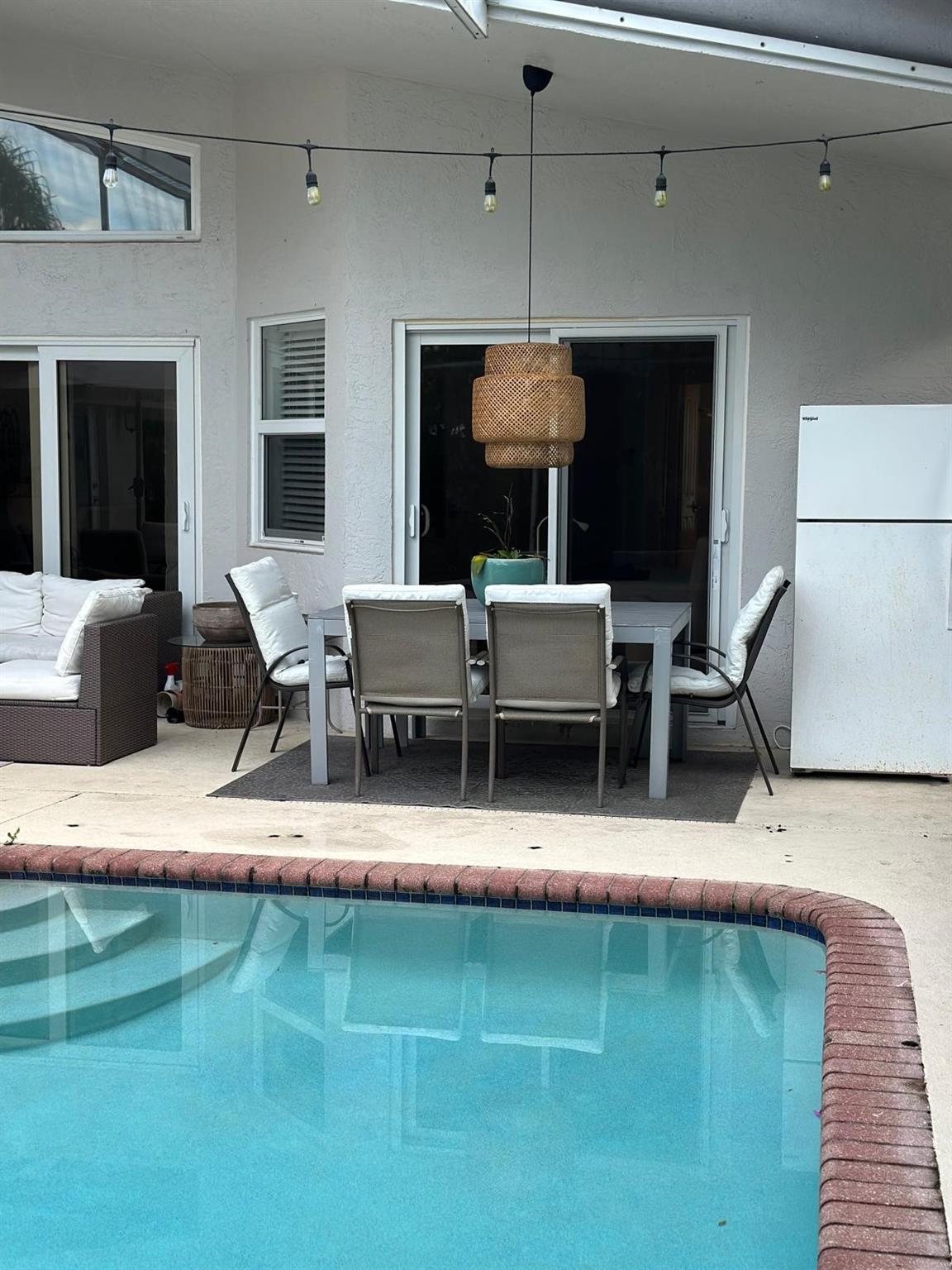 5754 NW 48th Court, Coral Springs, FL 33067