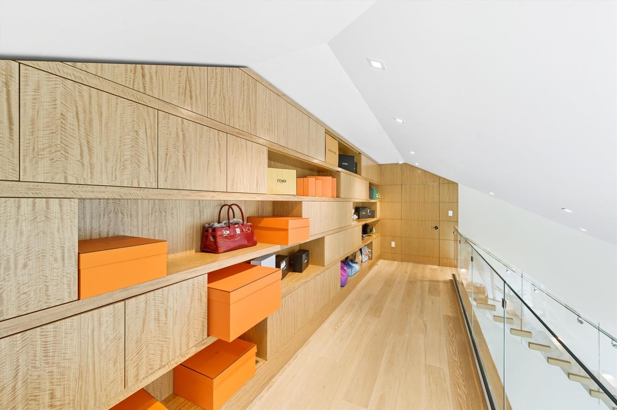 14 N Isla Bahia Drive, Fort Lauderdale, FL 33316