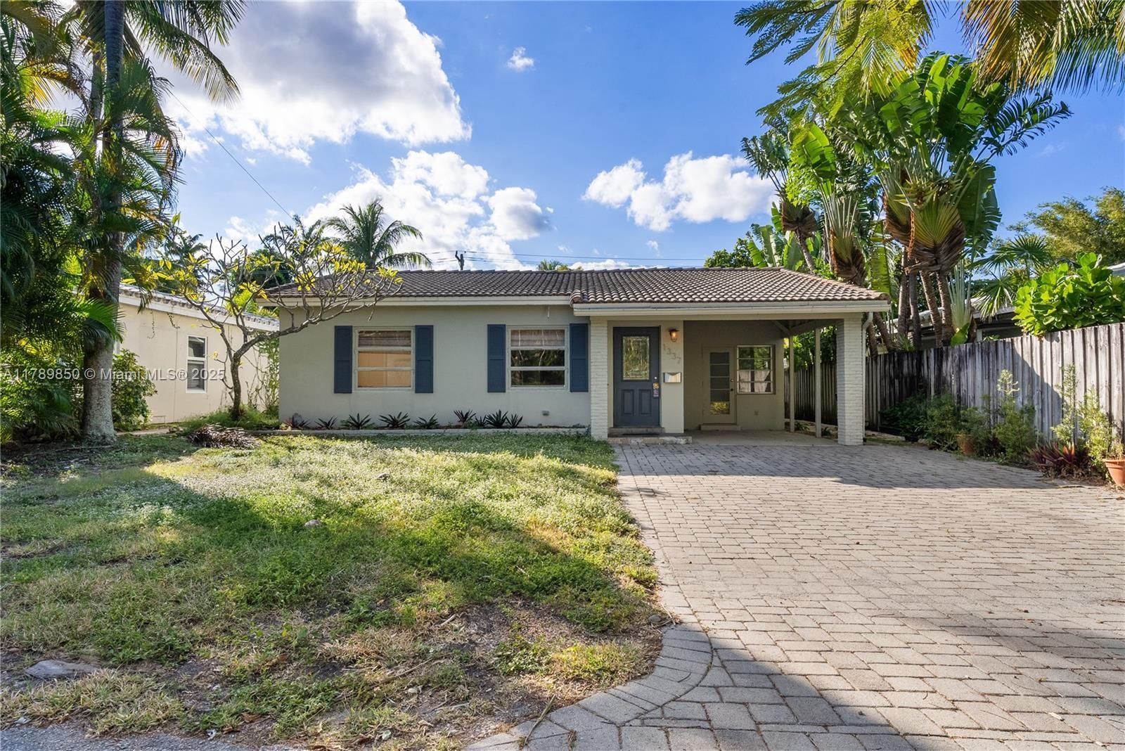 Photo for 1337 NE 16th Avenue, Fort Lauderdale, FL 33304 - listing #FX-10528429 1337 NE 16th Avenue, Fort Lauderdale, FL 33304