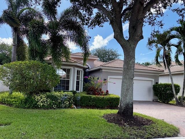 Photo for 8266 Sandpiper Glen Drive, Lake Worth, FL 33467 - listing #FX-10540676 8266 Sandpiper Glen Drive, Lake Worth, FL 33467