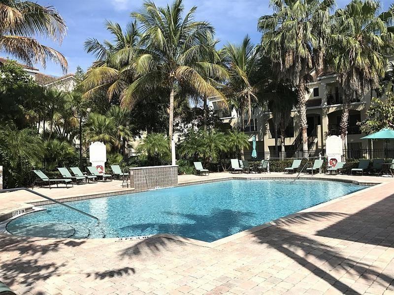 5840 W Sample Road 103, Coral Springs, FL 33067