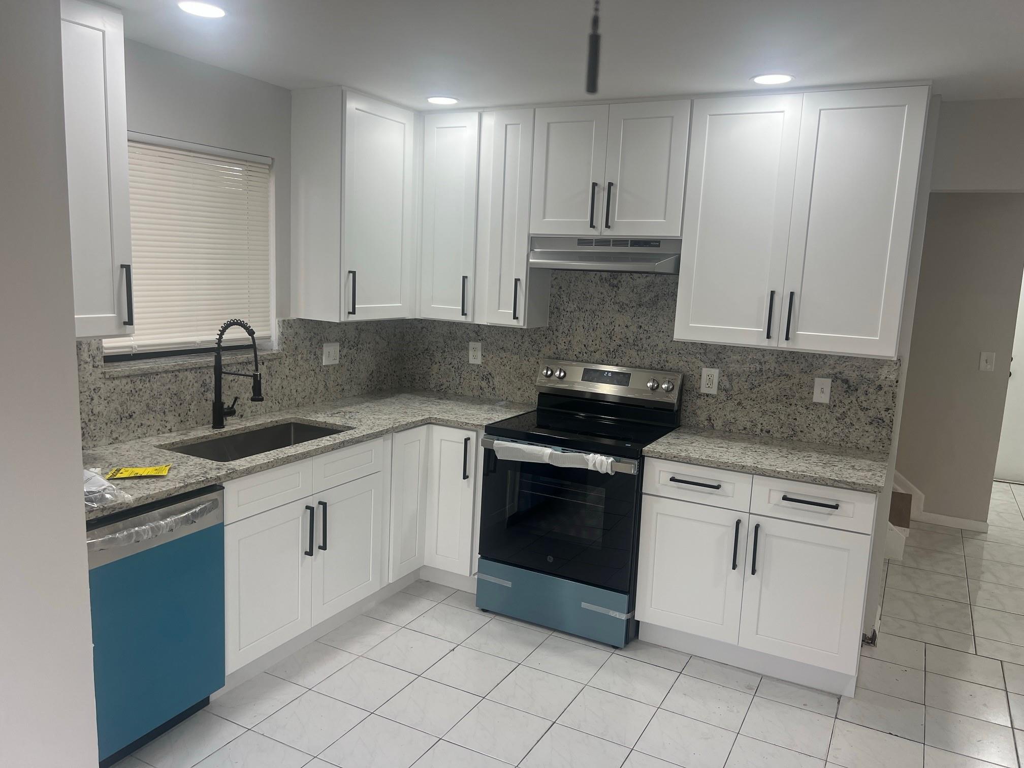 11530-32 NW 43rd Street 11530-32, Coral Springs, FL 33065