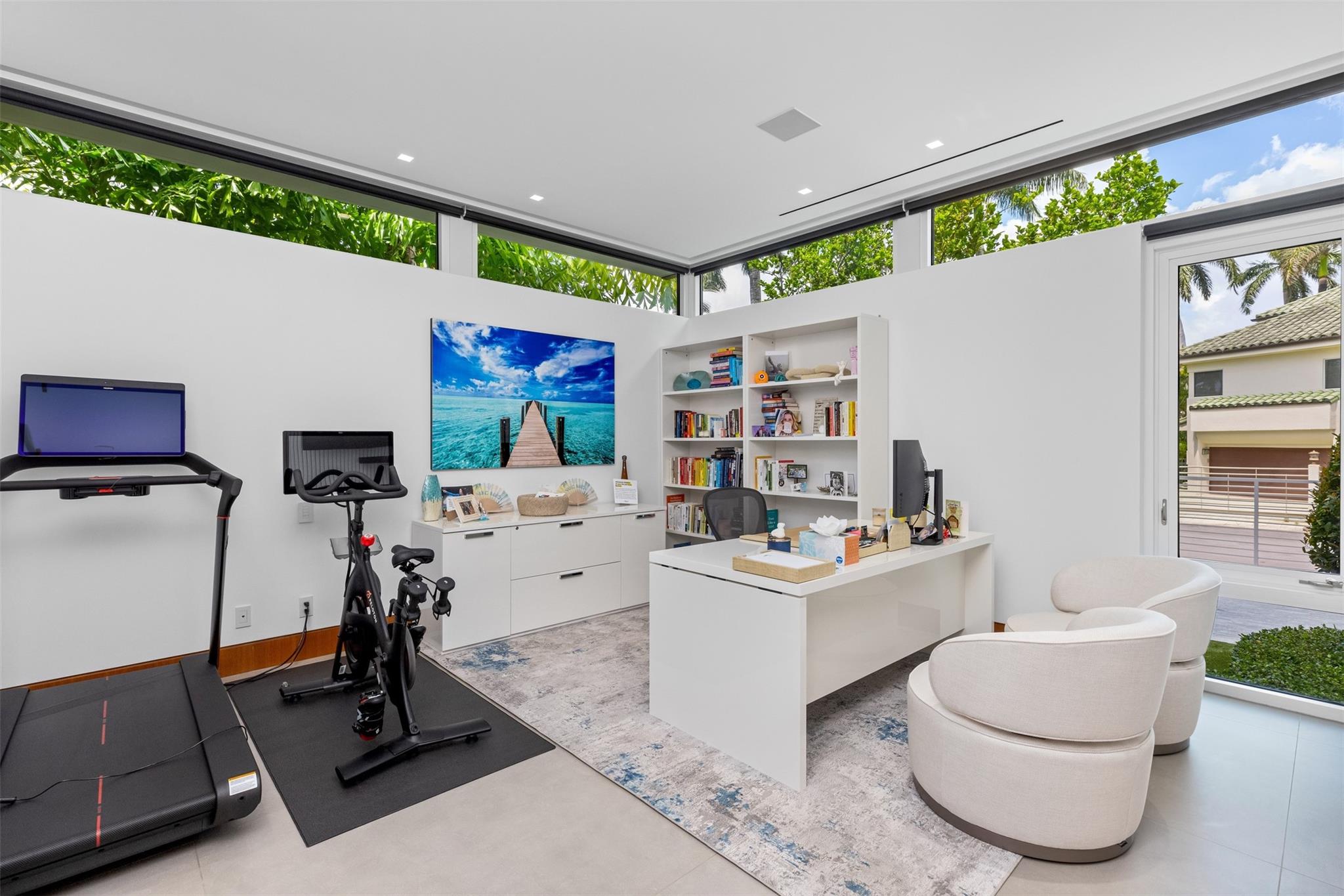 650 Royal Plaza Drive, Fort Lauderdale, FL 33301