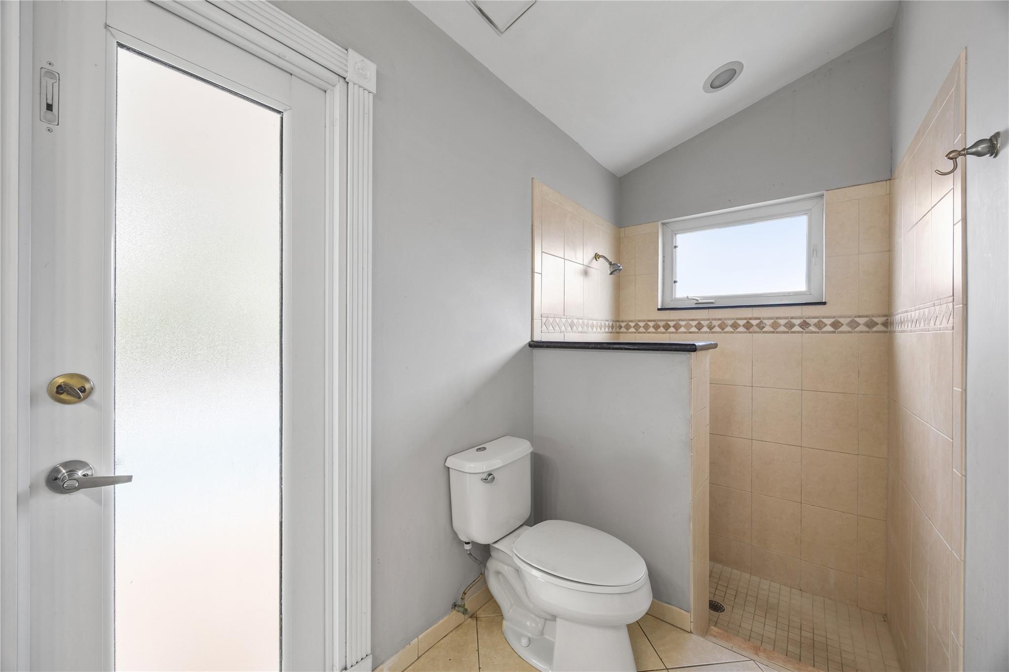 5302 NW 64th Way, Coral Springs, FL 33067