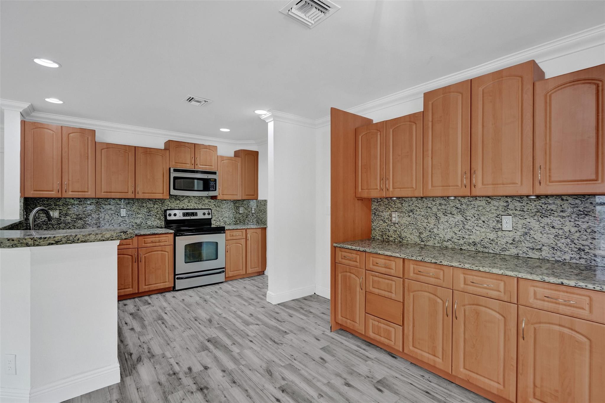 8500 NW 57th Drive, Coral Springs, FL 33067