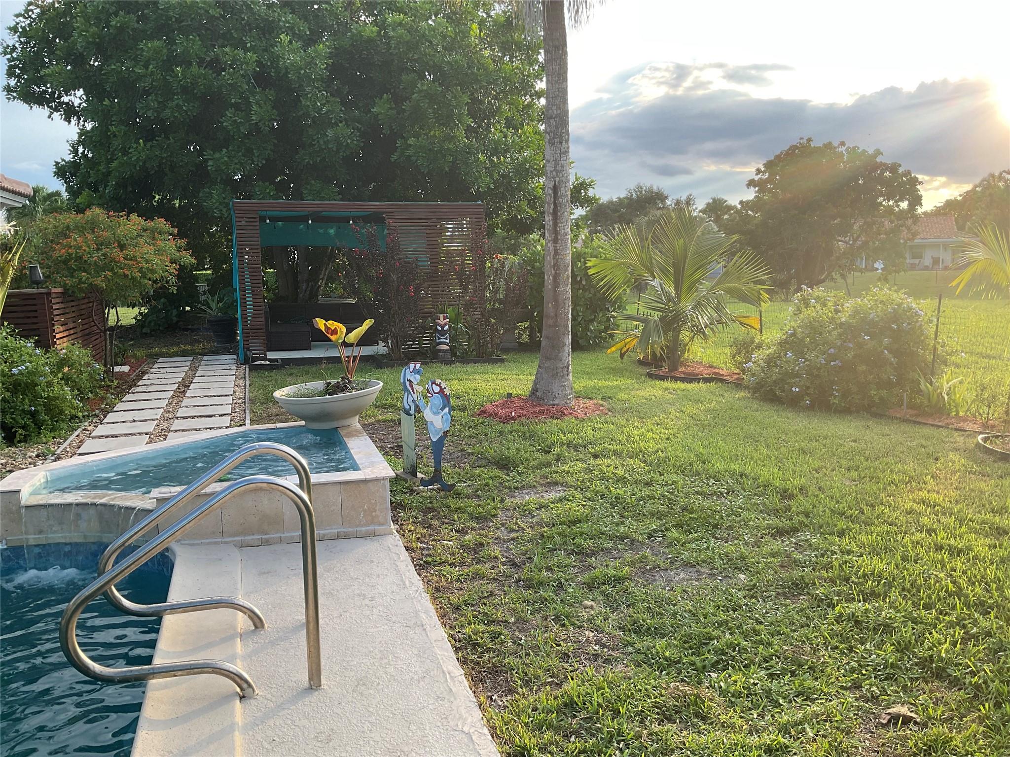 10477 NW 4th Street, Coral Springs, FL 33071