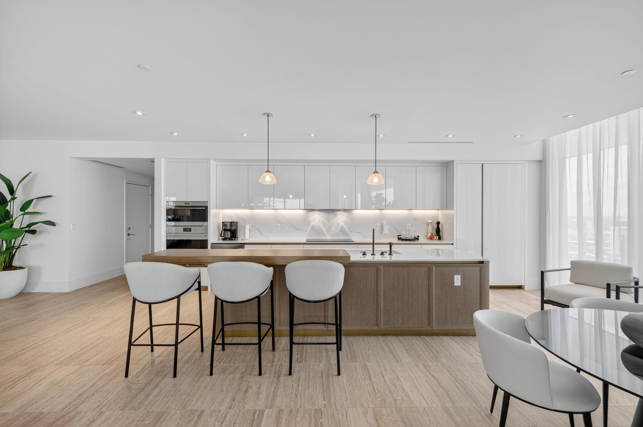 525 Fort Lauderdale Beach Boulevard 1902, Fort Lauderdale, FL 33304