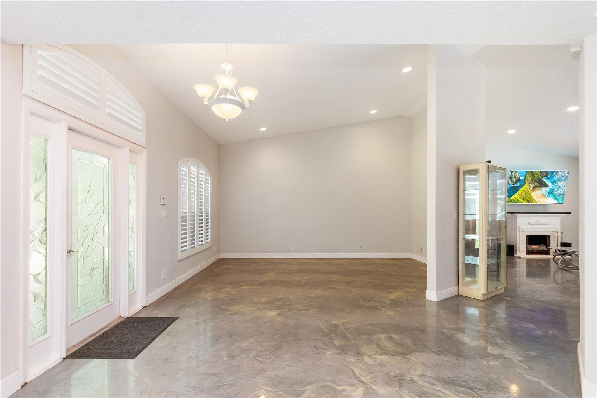 1400 NW 102nd Drive, Coral Springs, FL 33071