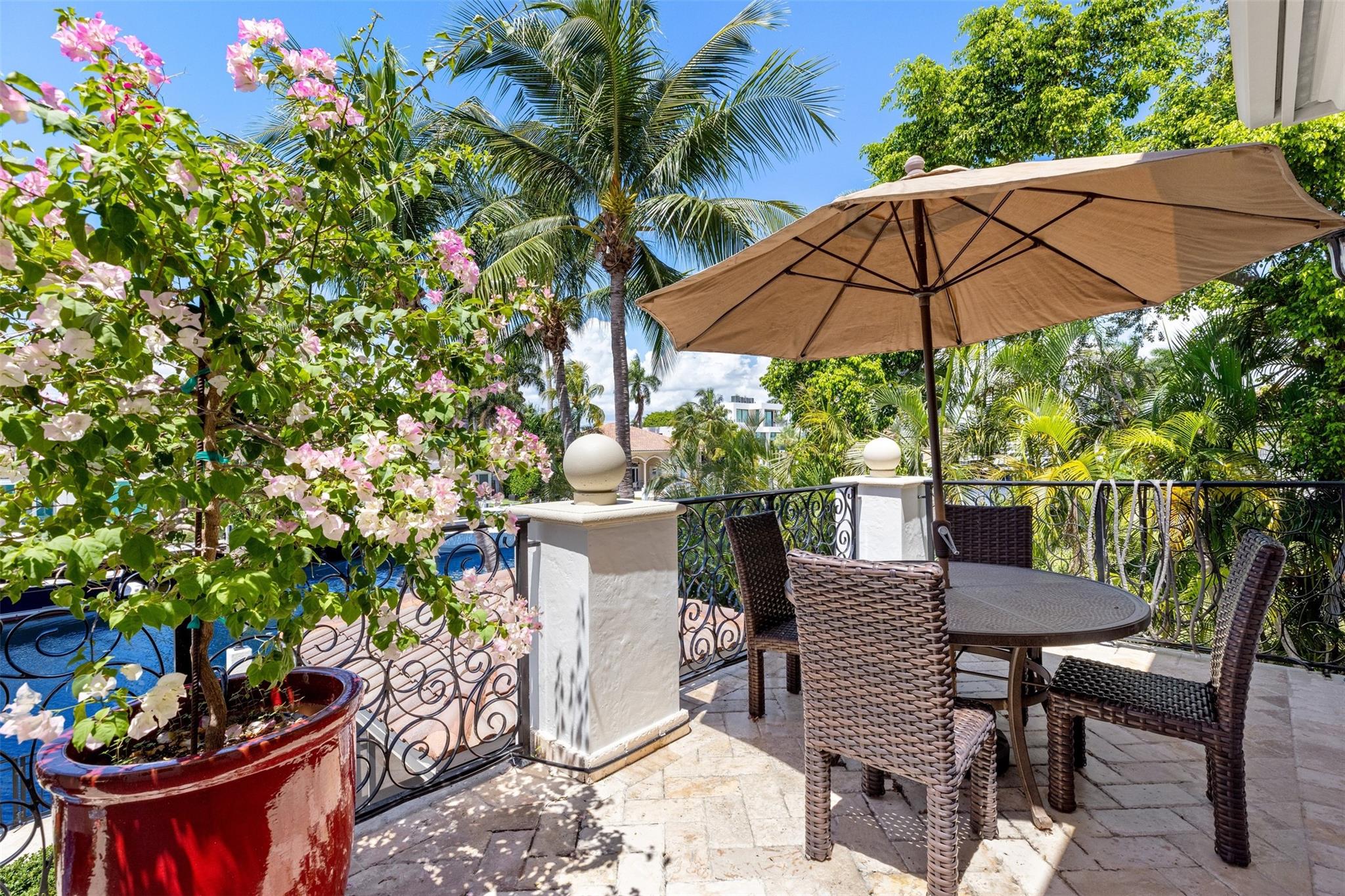 2328 Aqua Vista Boulevard, Fort Lauderdale, FL 33301