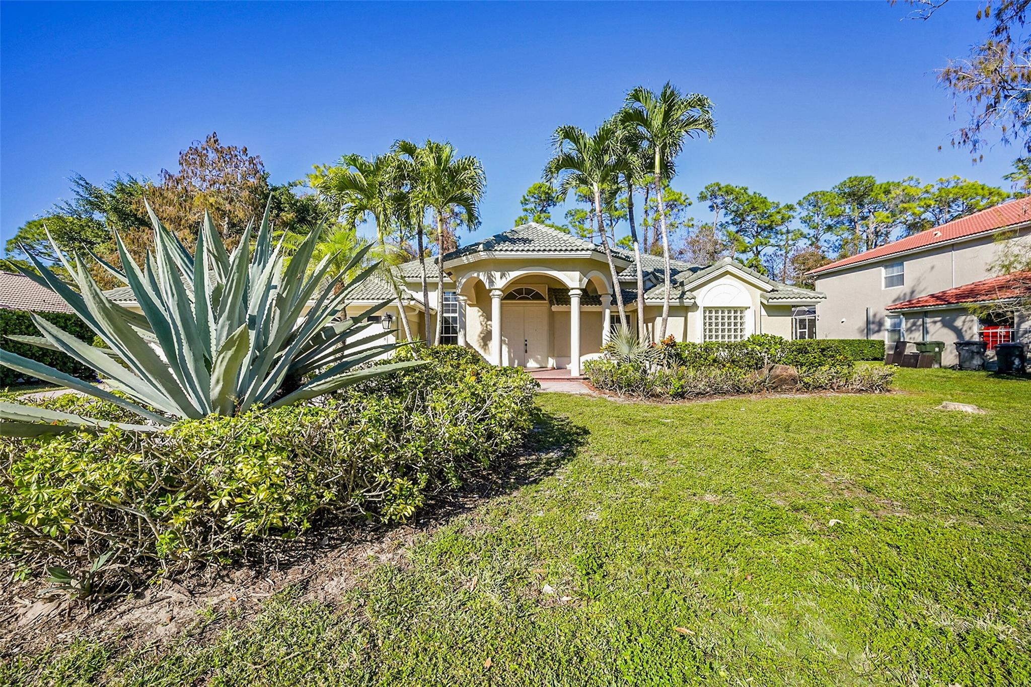 Photo for 618 Cypress Green Circle, Wellington, FL 33414 - Listing #FX-10480409 618 Cypress Green Circle, Wellington, FL 33414