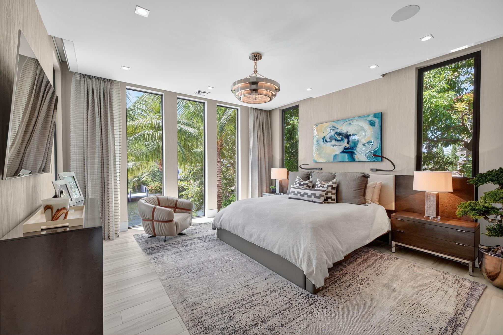 1 Royal Palm Drive, Fort Lauderdale, FL 33301