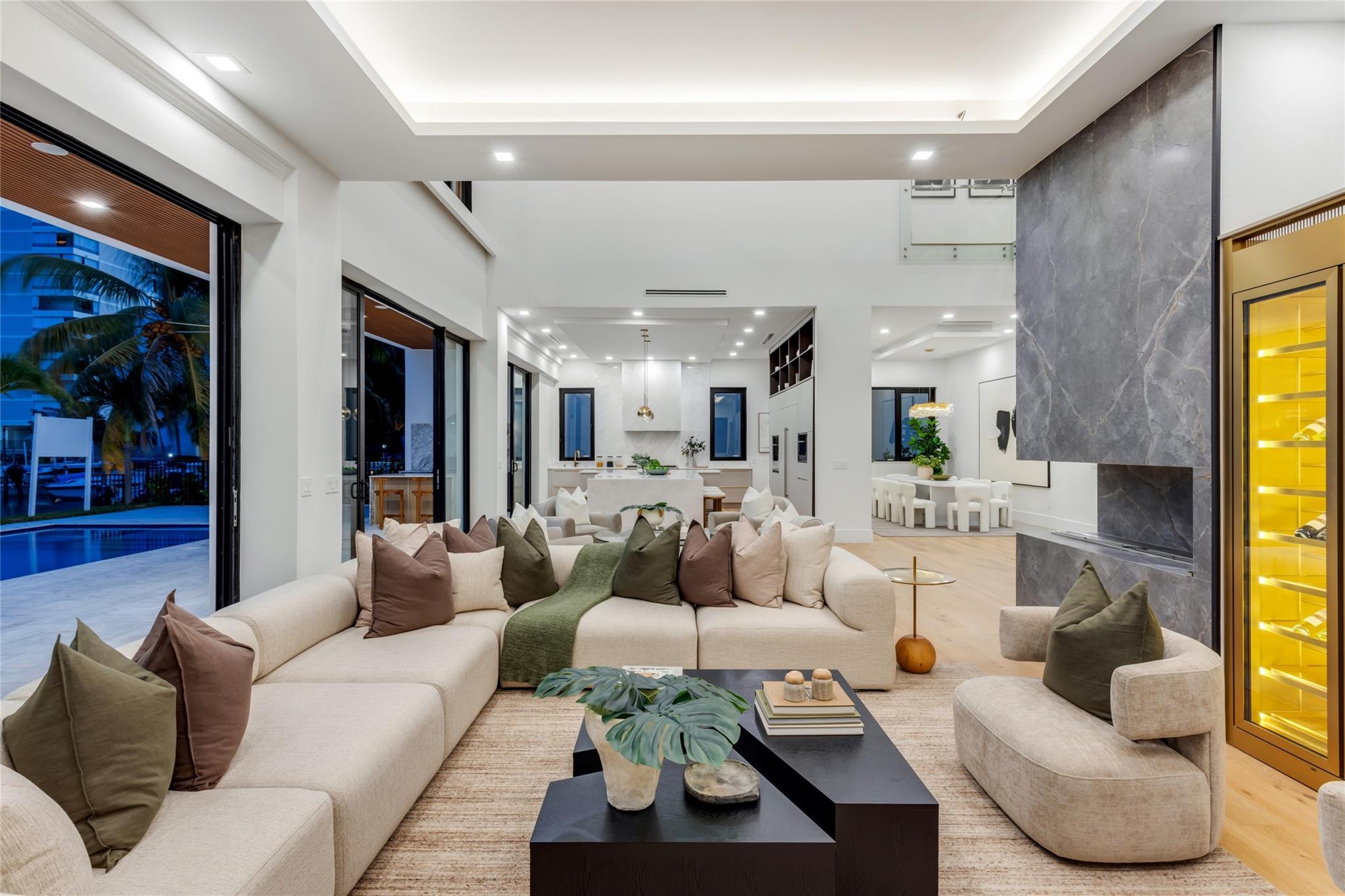 2 Sunset Lane, Lauderdale By The Sea, FL 33062