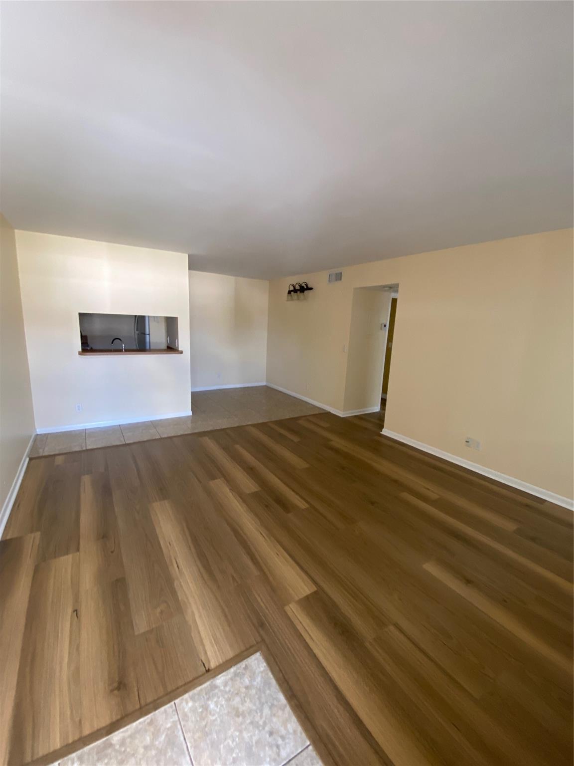 848 Twin Lakes Drive 19-G, Coral Springs, FL 33071