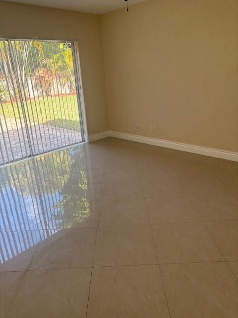 2703 NW 95th Terrace, Coral Springs, FL 33065