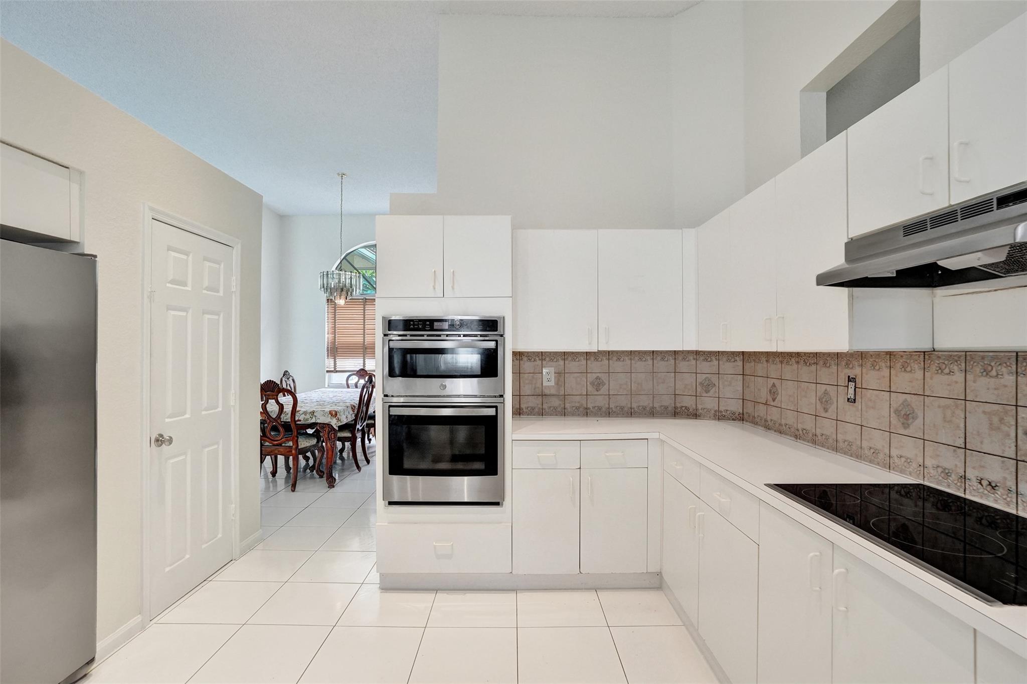 6411 NW 41st Street, Coral Springs, FL 33067