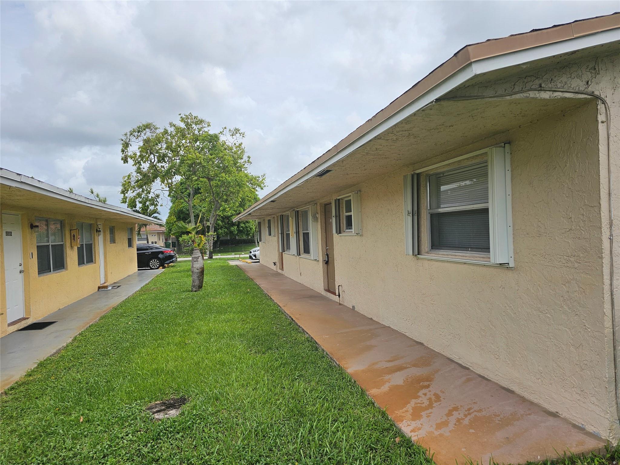 Photo for 5306 NW 22 Street, Lauderhill, FL 33313 - listing #FX-10535541 5306 NW 22 Street, Lauderhill, FL 33313