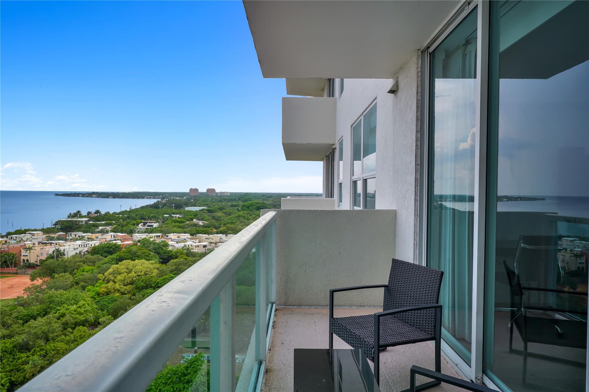 2889 Mcfarlane Road 1516, Miami, FL 33133