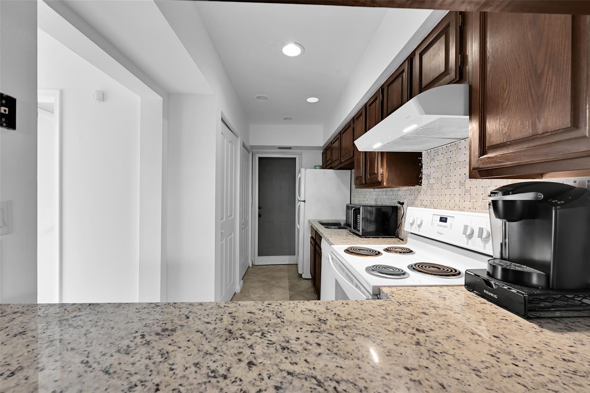 4011 Coral Springs Drive 4011, Coral Springs, FL 33065