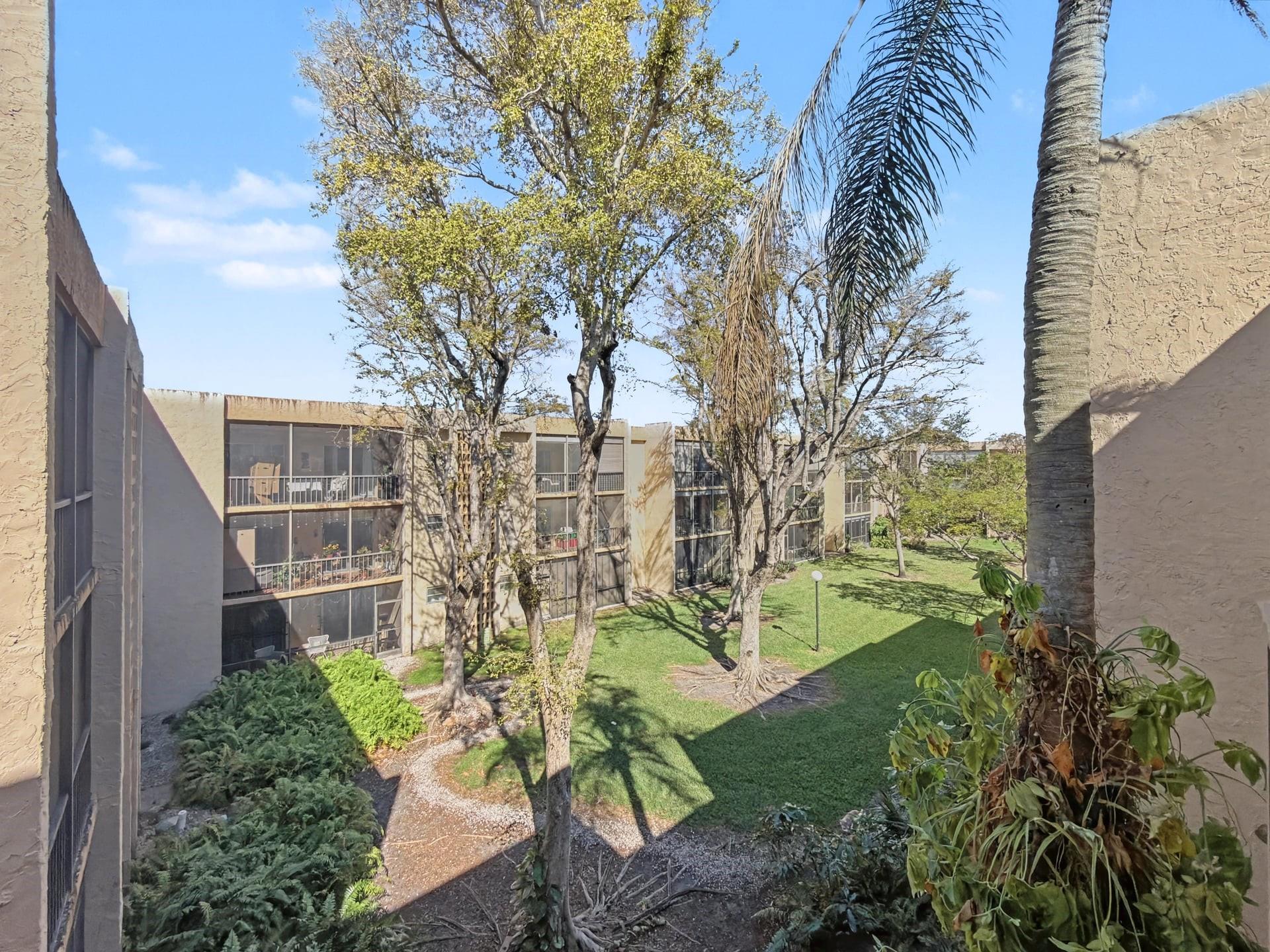 8401 SW 107th Avenue 311E, Miami, FL 33173