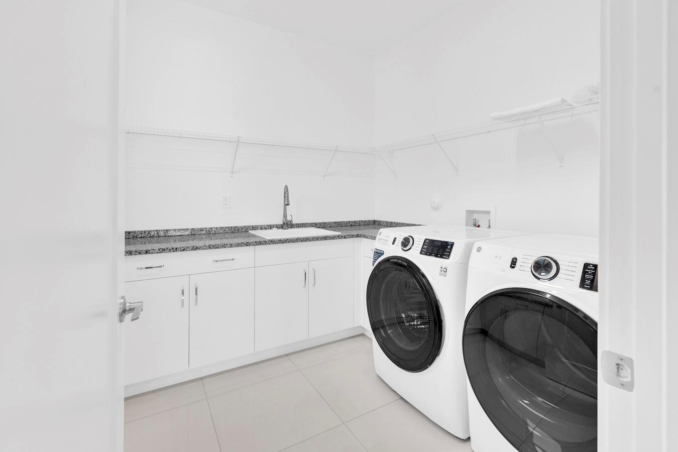 Laundry Room on 2nd Floor