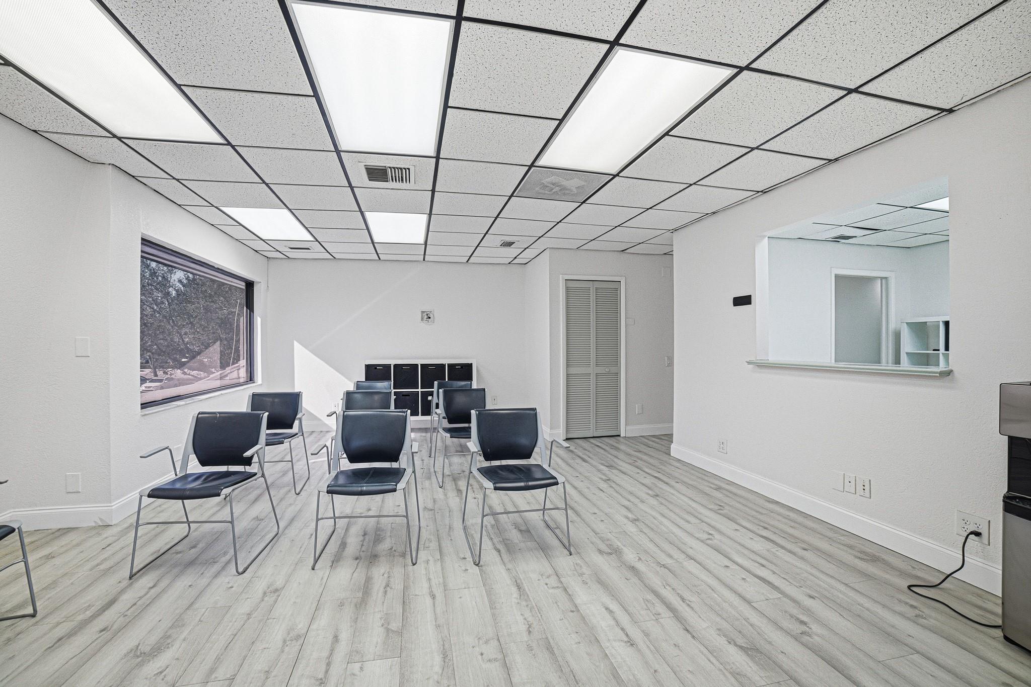 2929 N University Drive, Coral Springs, FL 33065