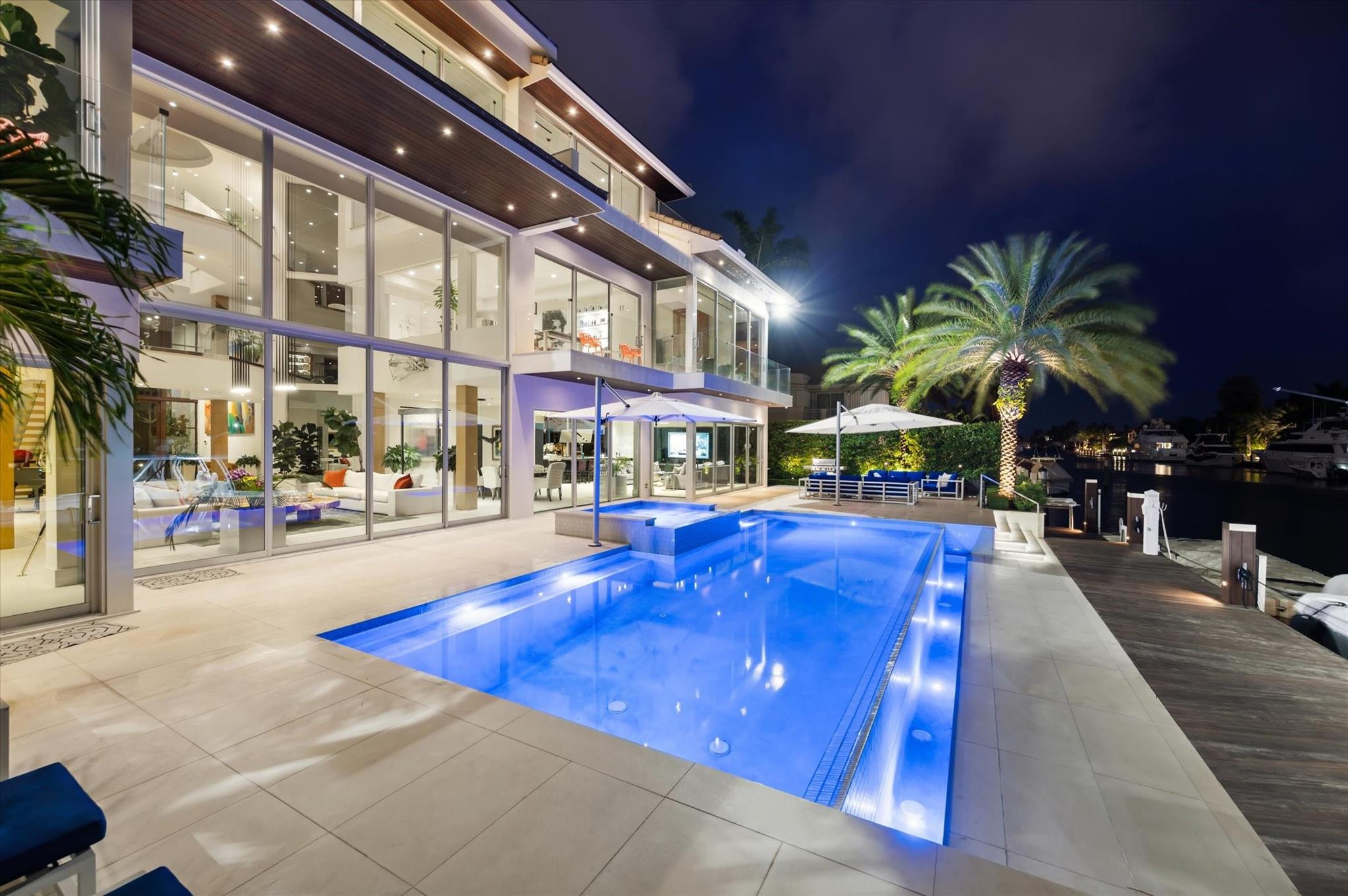 14 N Isla Bahia Drive, Fort Lauderdale, FL 33316