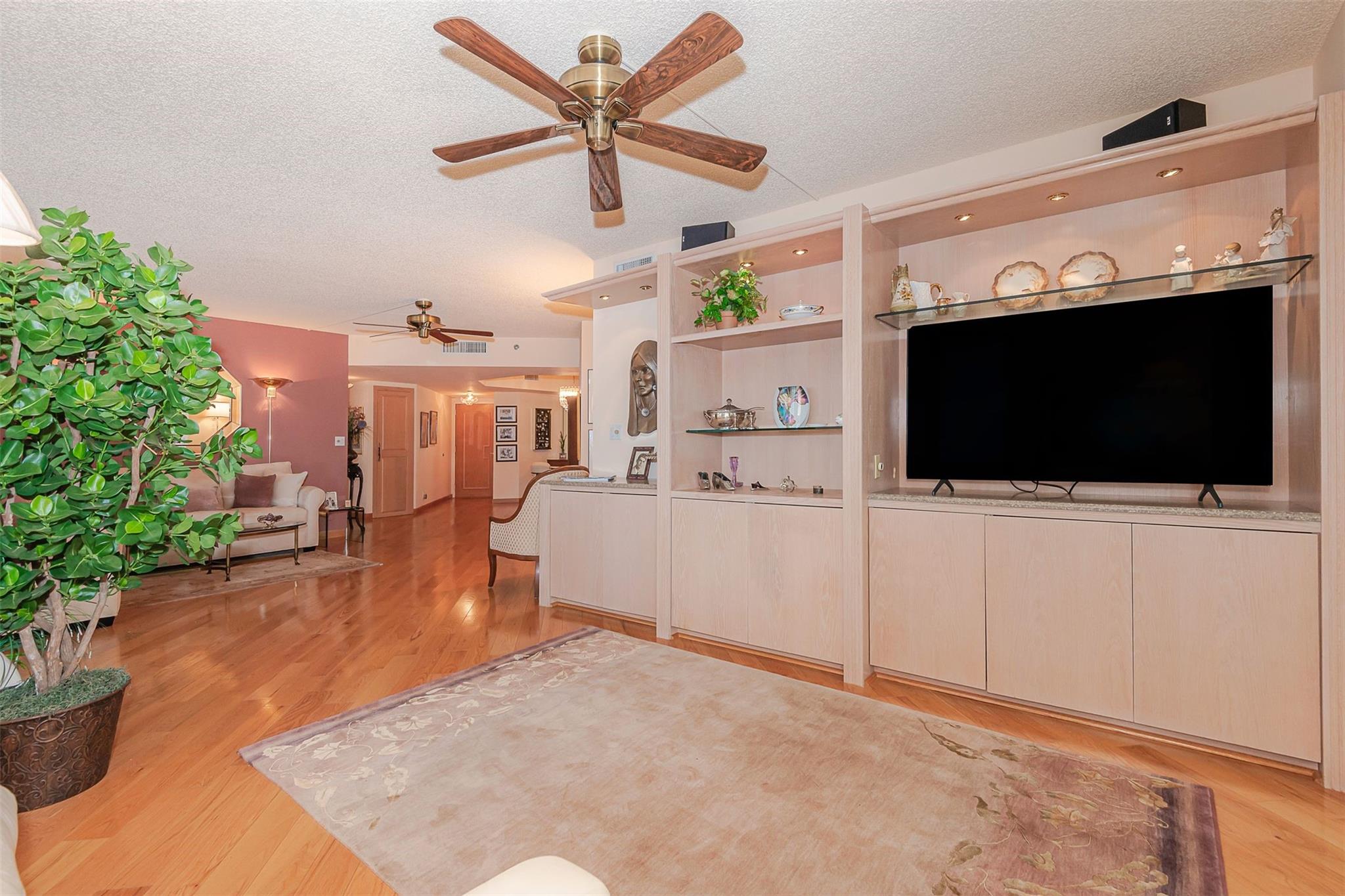 Photo for 3598 Yacht Club Drive, 1402, Miami, FL 33180 - Listing #FX-10491144 3598 Yacht Club Drive, 1402, Miami, FL 33180
