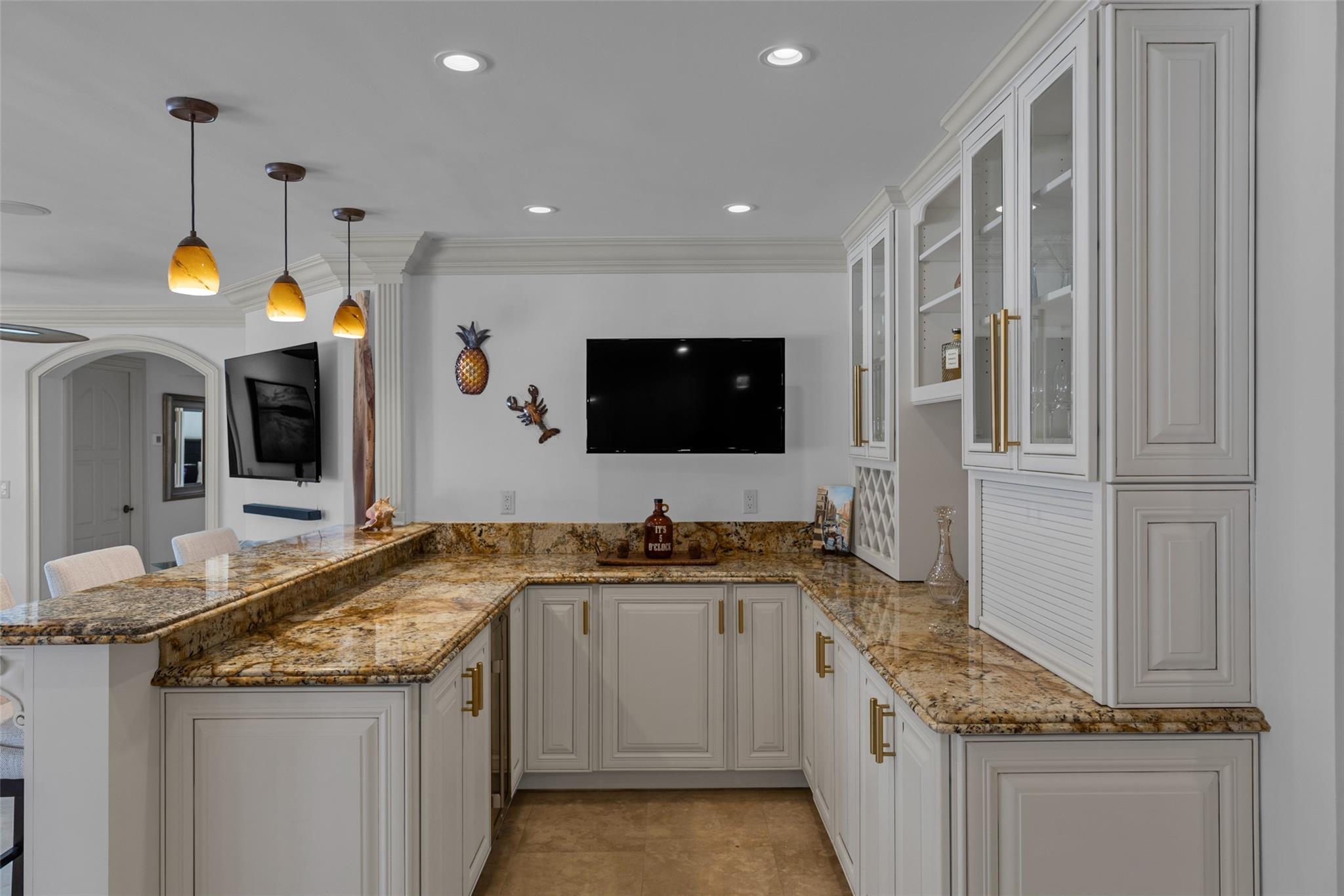 Photo for 633 4th Key Drive, Fort Lauderdale, FL 33304 - Listing #FX-10496695 633 4th Key Drive, Fort Lauderdale, FL 33304