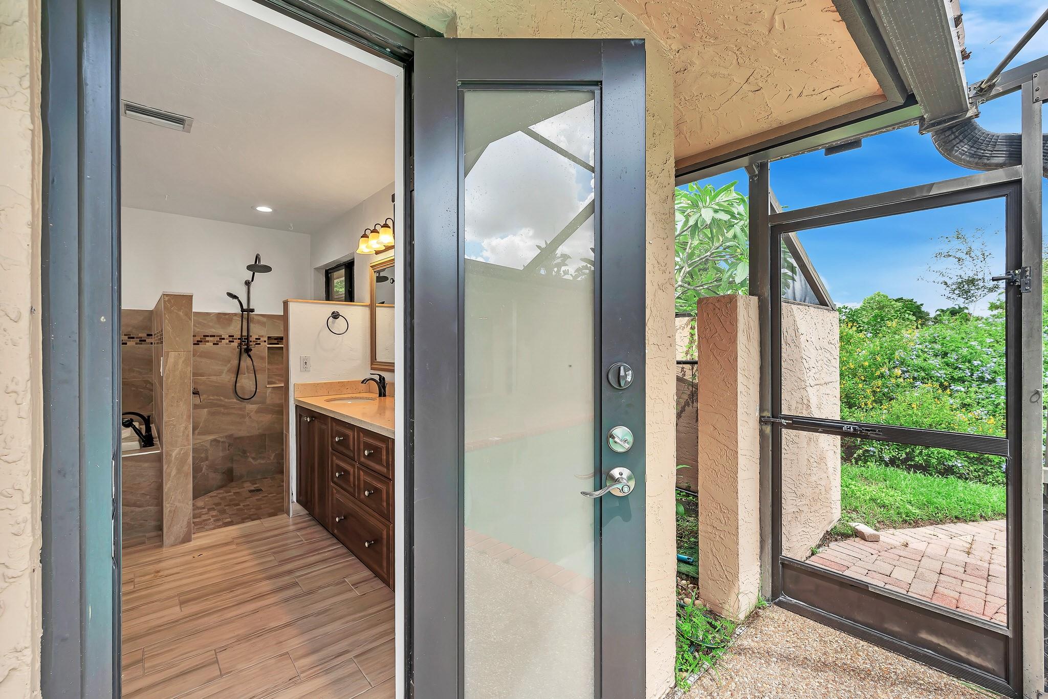 303 NW 105th Terrace, Coral Springs, FL 33071