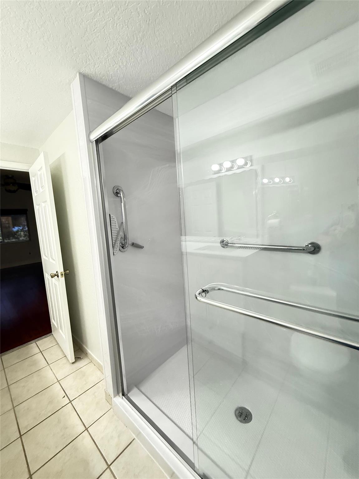 2901 Riverside Drive 102, Coral Springs, FL 33065