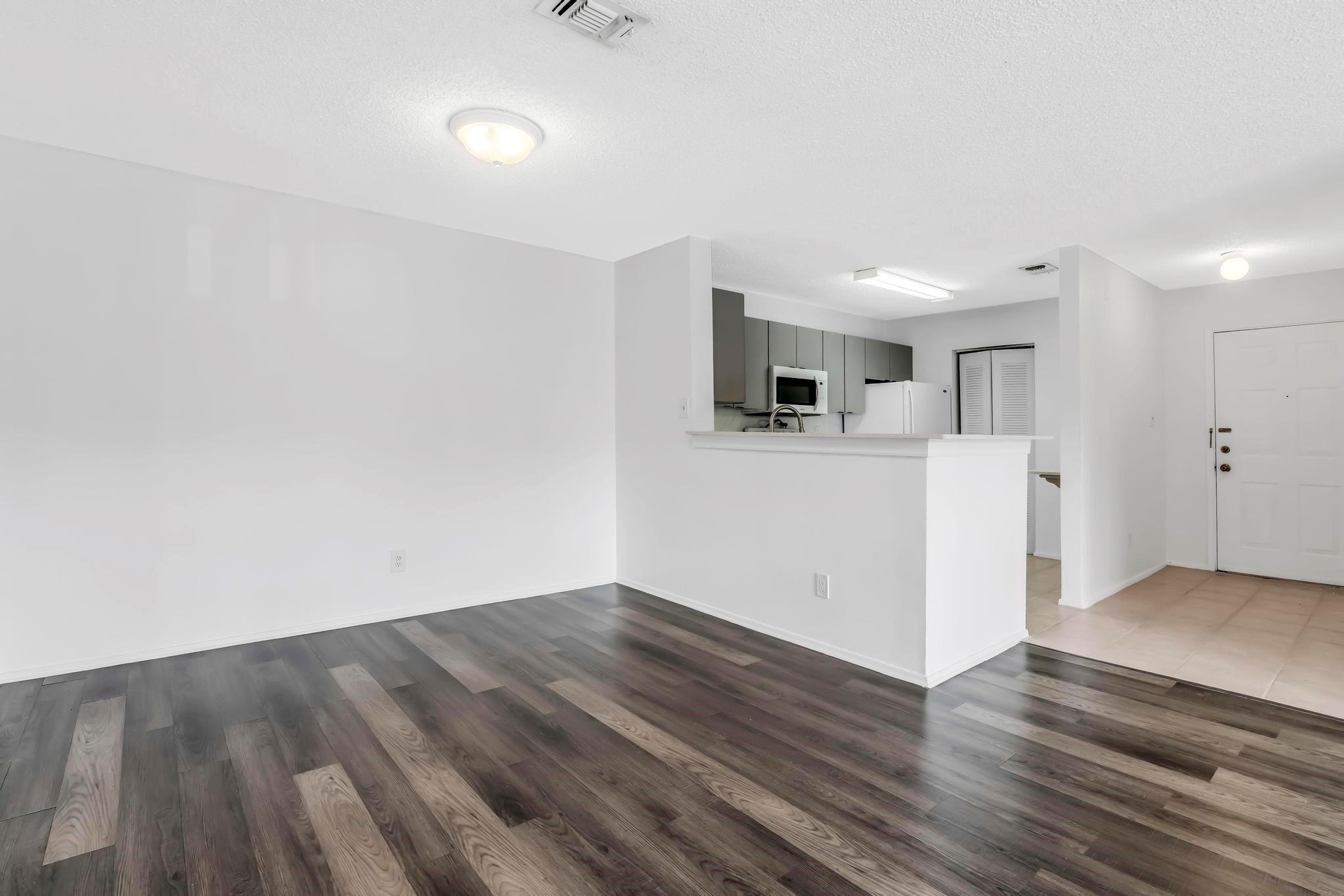 11245 W Atlantic Boulevard 205, Coral Springs, FL 33071