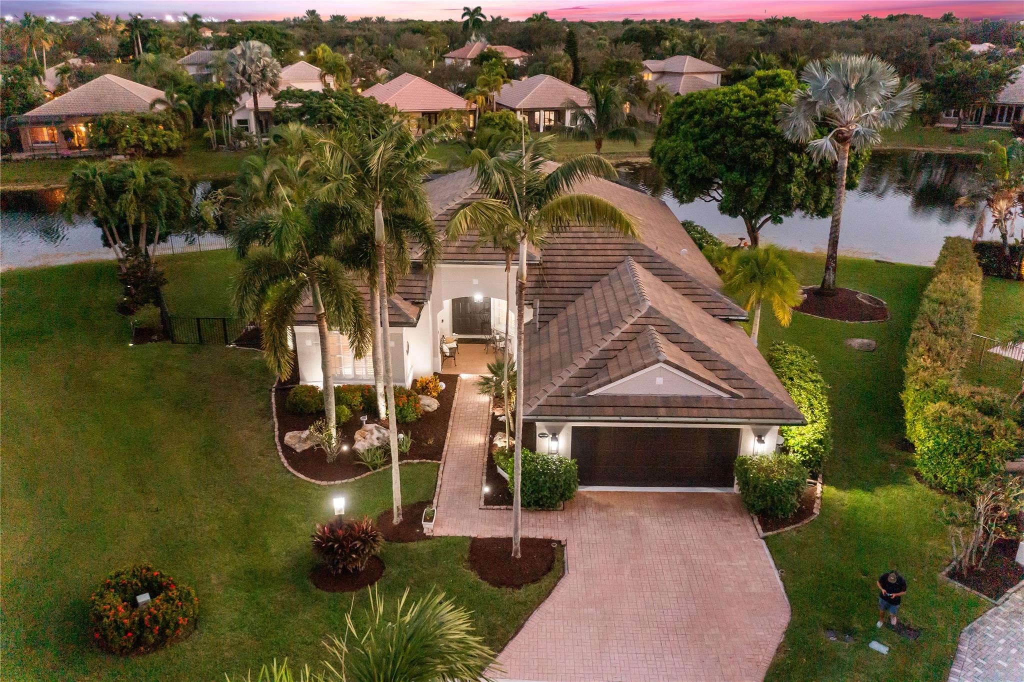 Photo for 6911 NW 112 Way, Parkland, FL 33076 - listing #FX-10533387 6911 NW 112 Way, Parkland, FL 33076