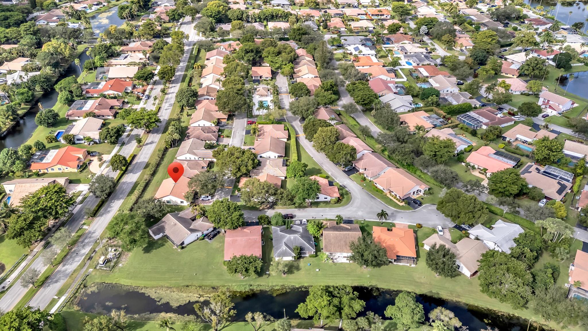 10940 Cypress Run Circle, Coral Springs, FL 33071