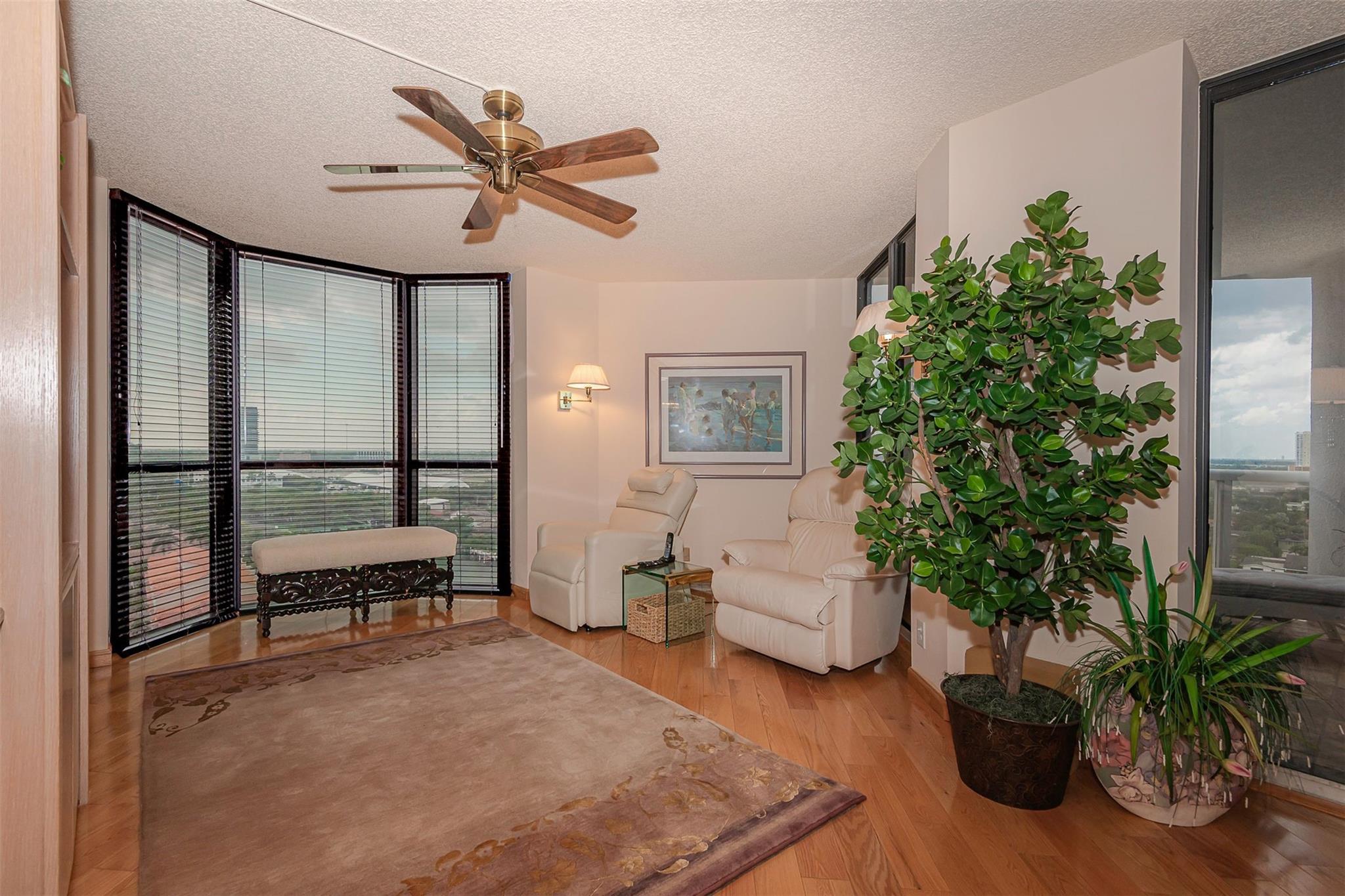 Photo for 3598 Yacht Club Drive, 1402, Miami, FL 33180 - Listing #FX-10491144 3598 Yacht Club Drive, 1402, Miami, FL 33180