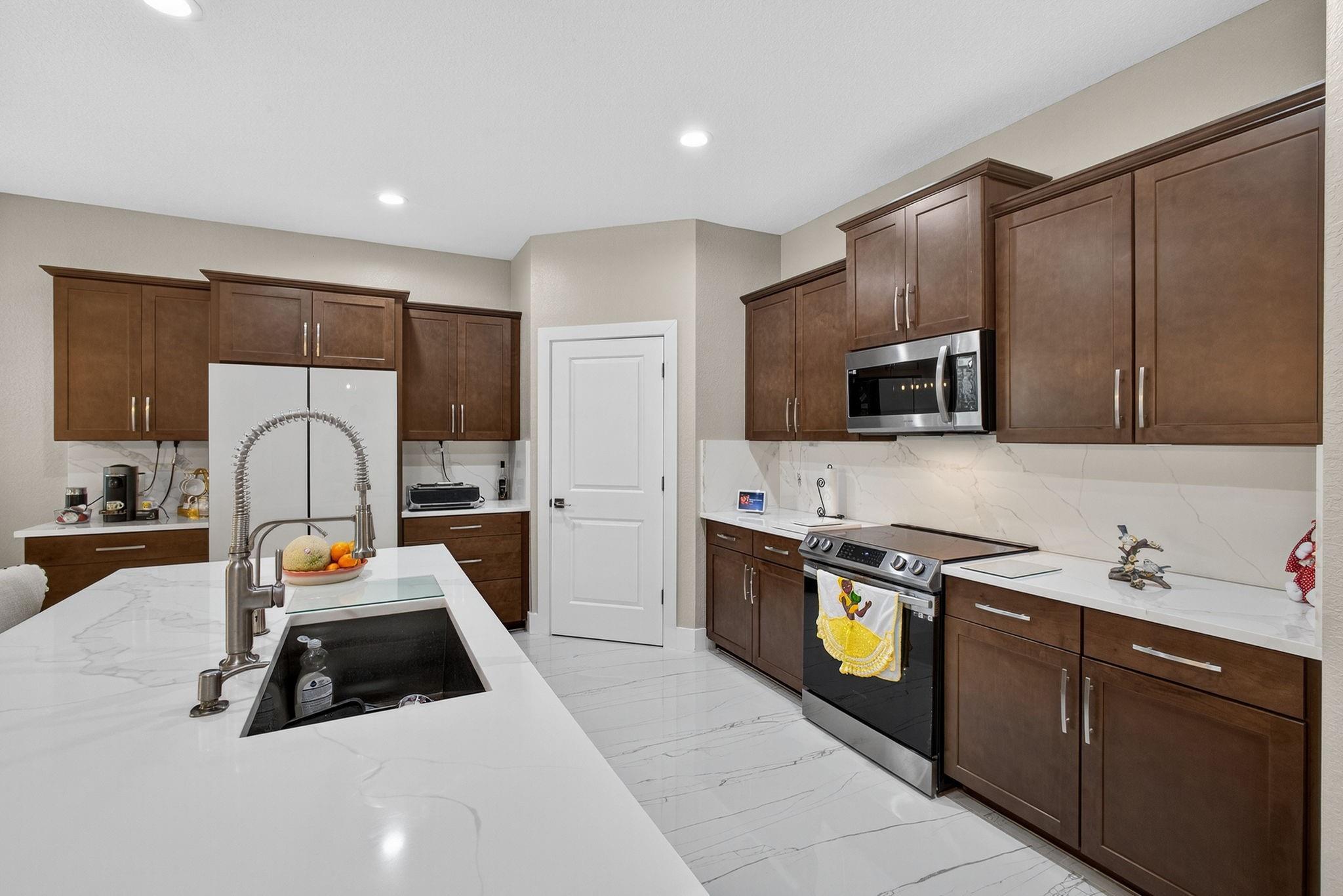 Photo for 12041 Cypress Key Way, Royal Palm Beach, FL 33411 - Listing #FX-10509926 12041 Cypress Key Way, Royal Palm Beach, FL 33411