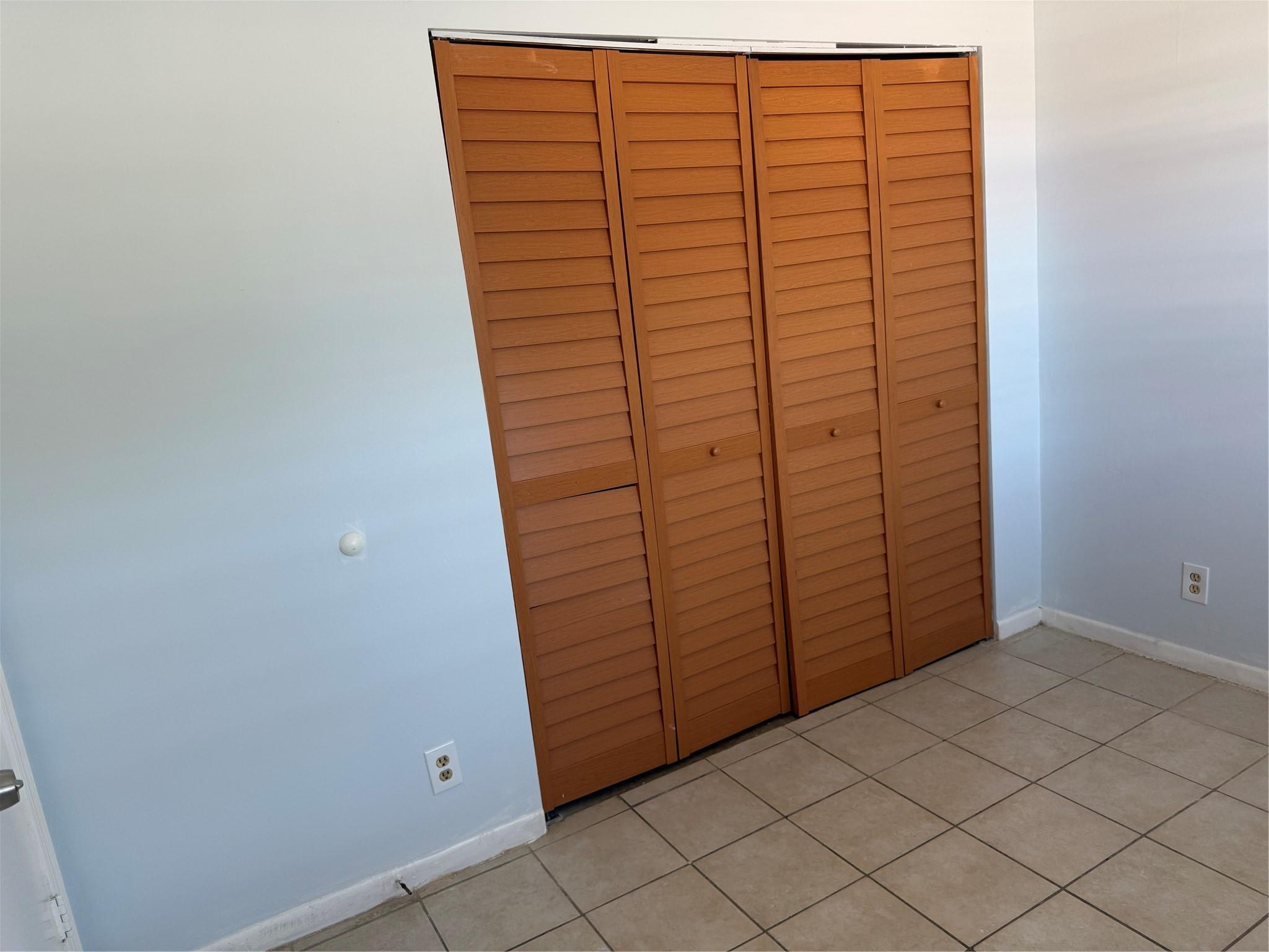 9930 N Twin Lakes Drive 7-L, Coral Springs, FL 33071